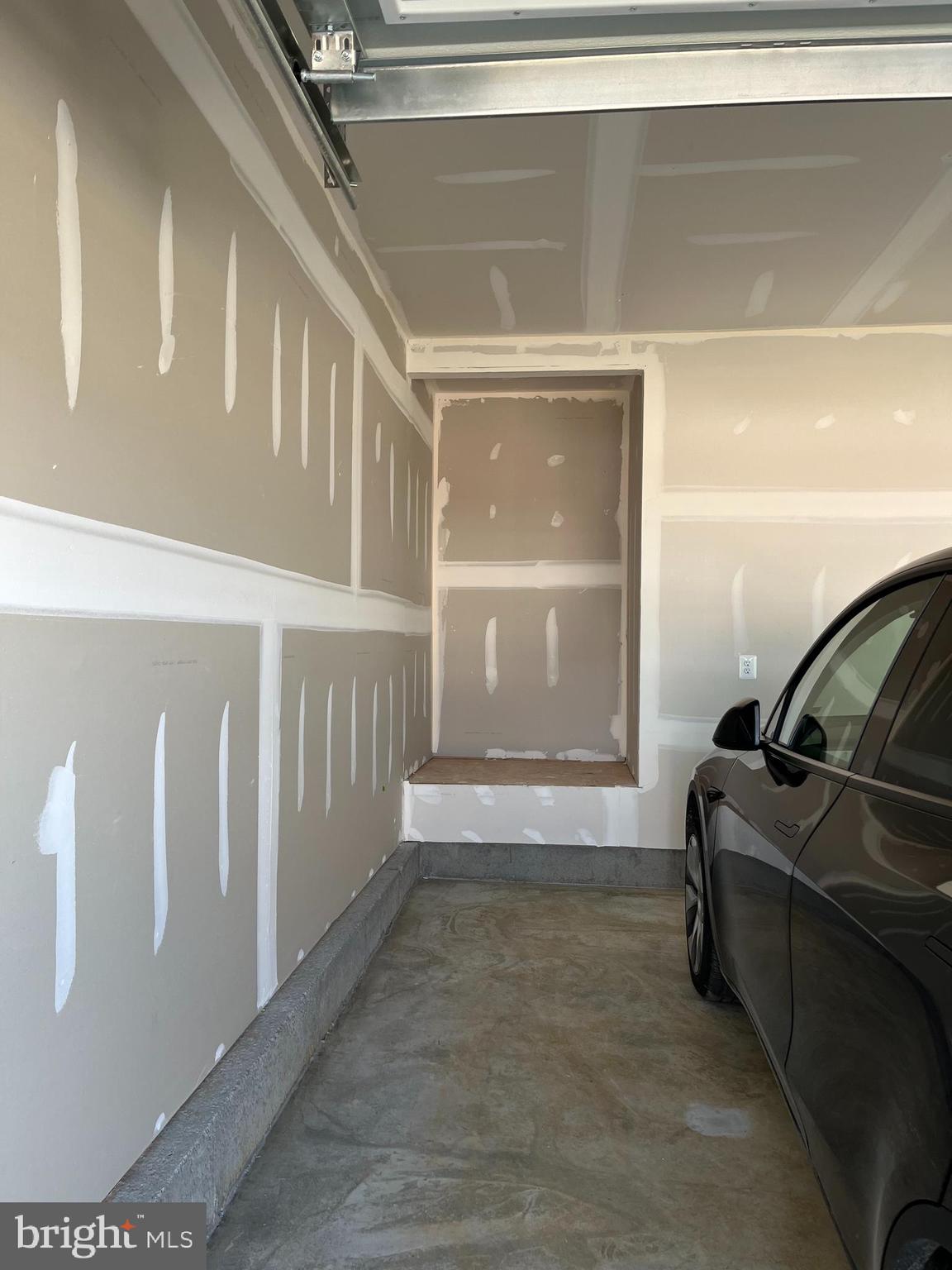 CARDINAL POINTE - Residential Lease