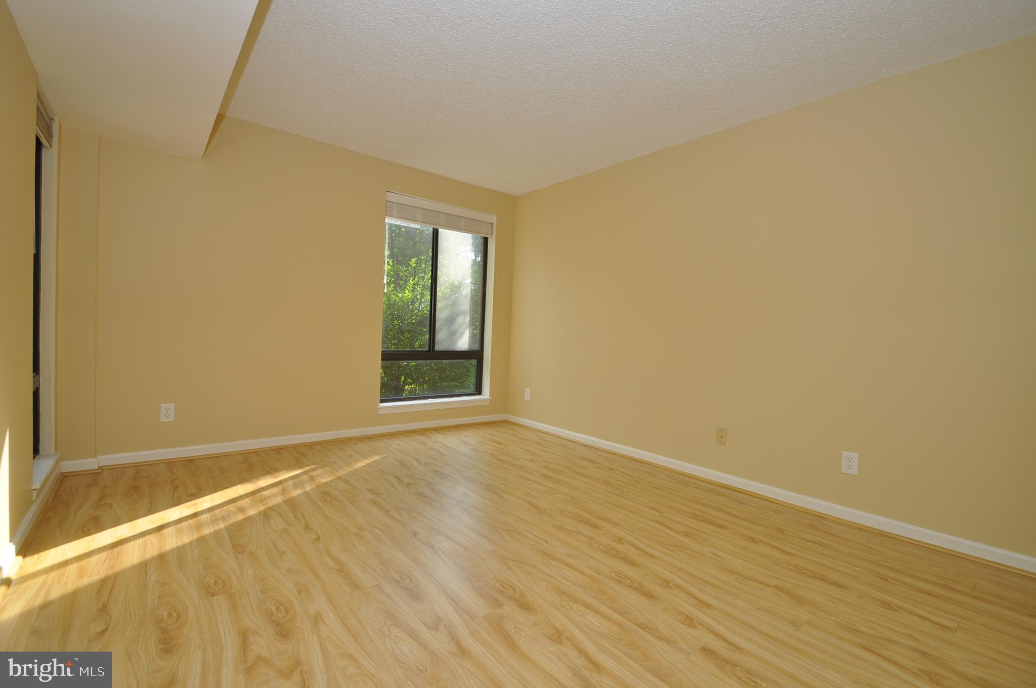 THE PLAZA - Residential Lease