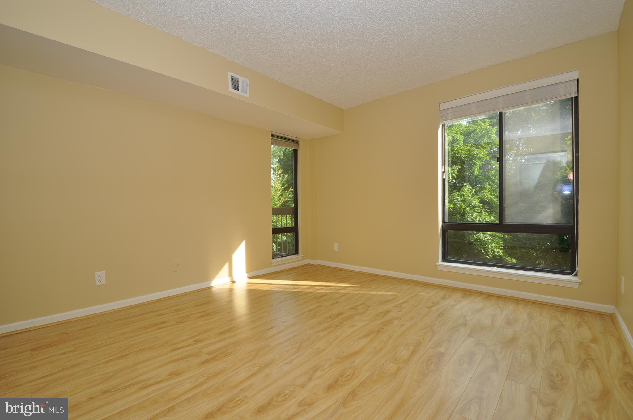 THE PLAZA - Residential Lease