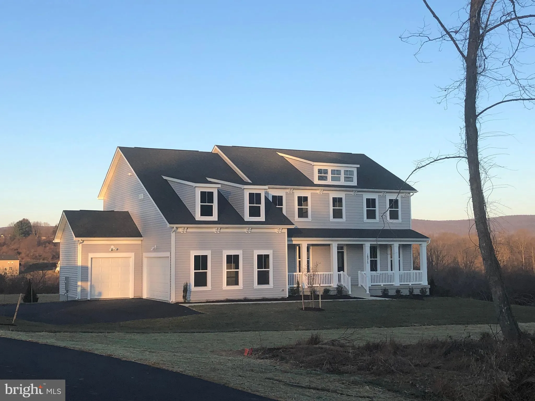 18213 Presidio Place, Round Hill, VA 20141