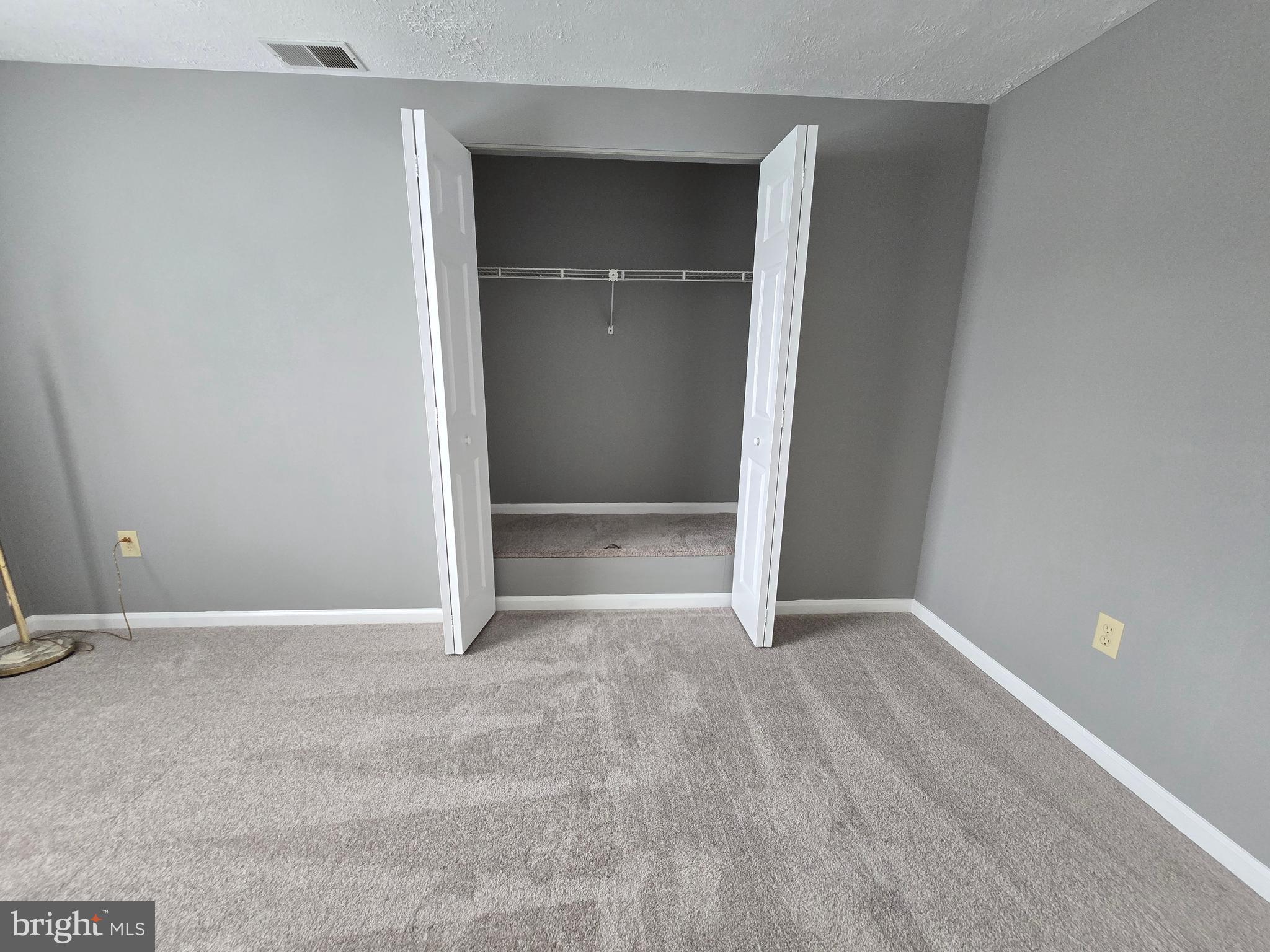 FREDERICKTOWNE VILLAGE - Residential Lease