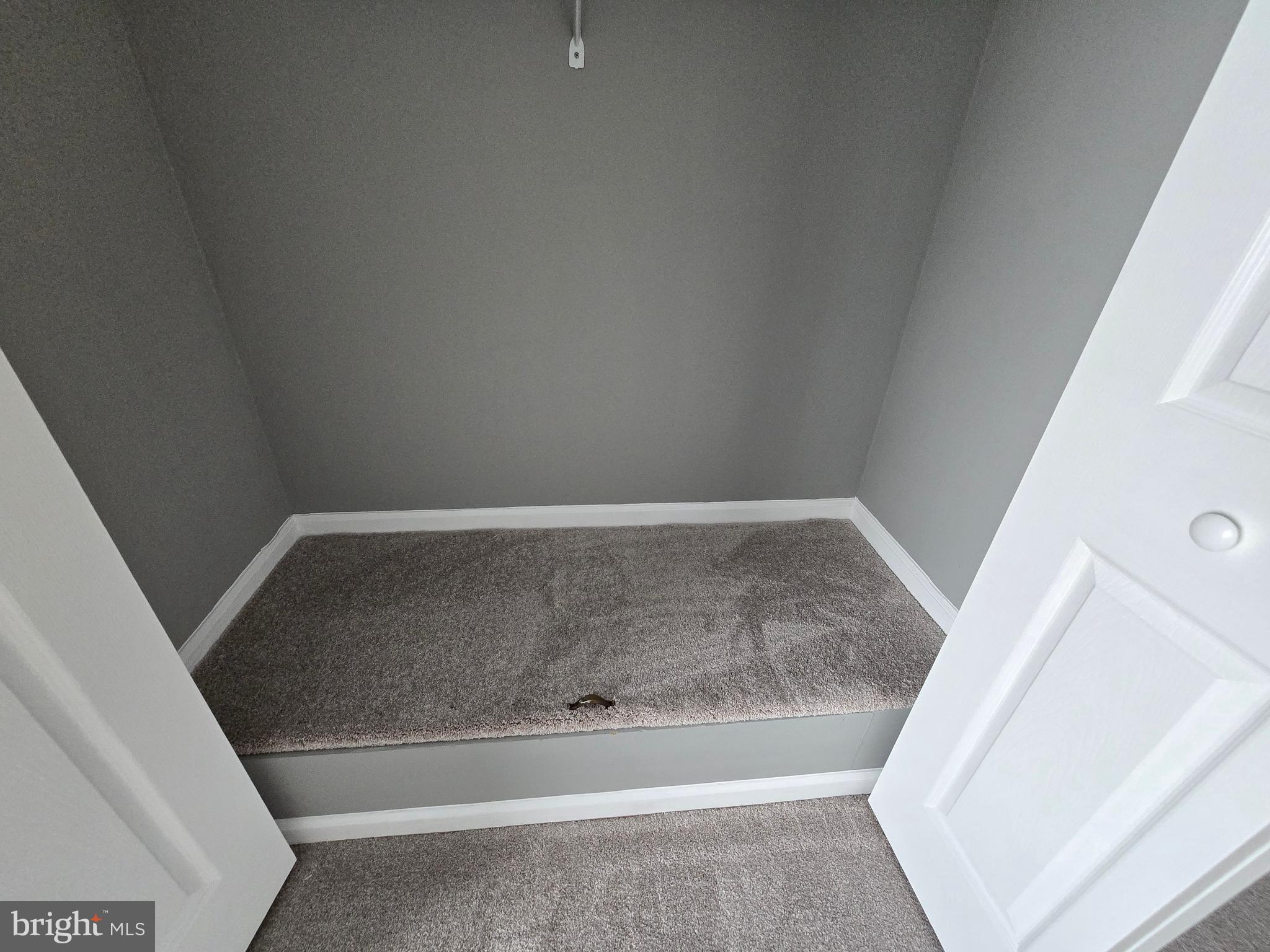 FREDERICKTOWNE VILLAGE - Residential Lease