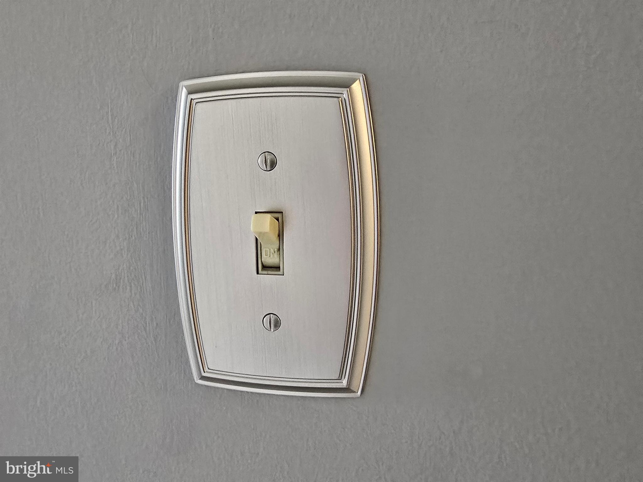 FREDERICKTOWNE VILLAGE - Residential Lease