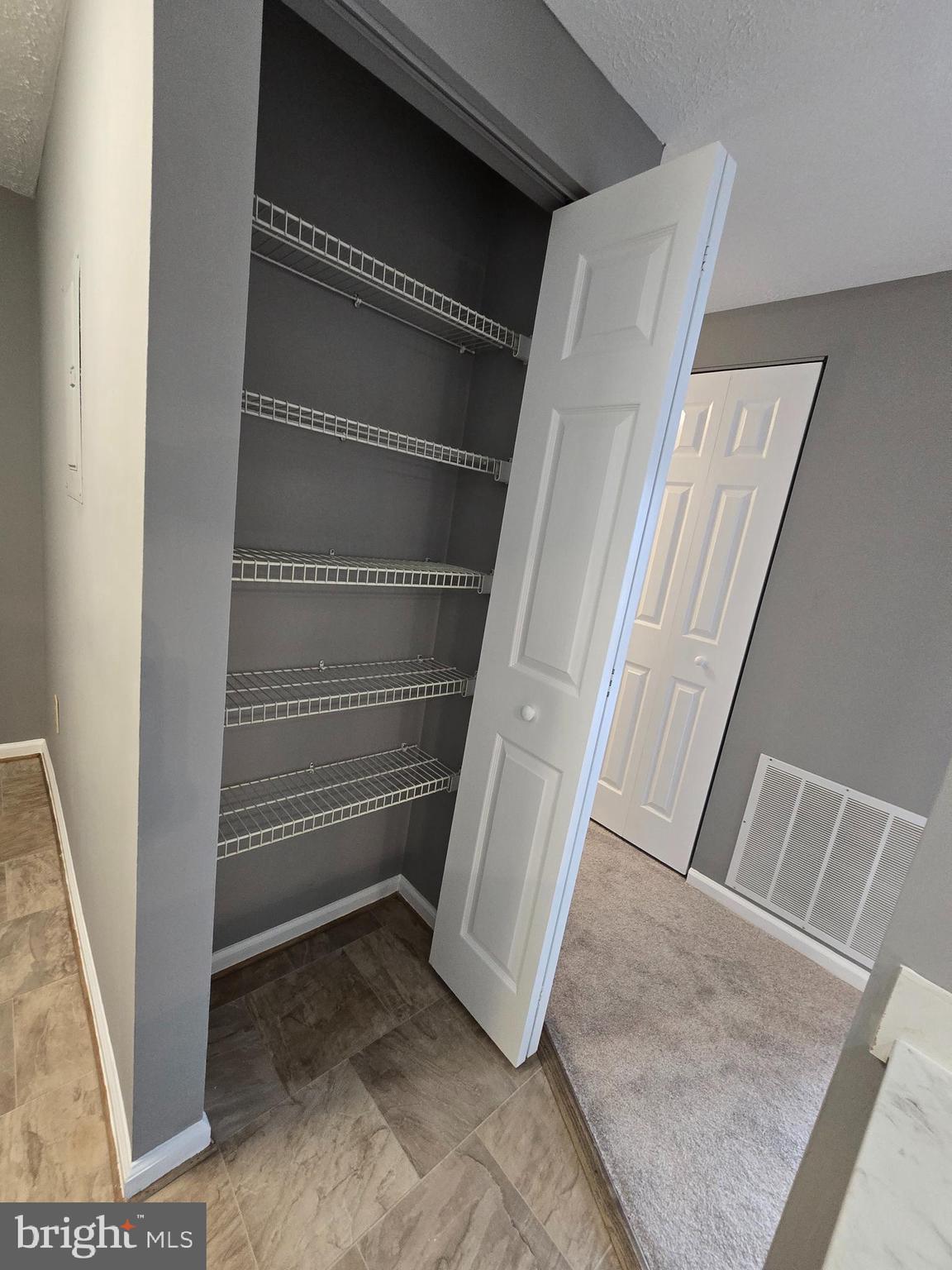 FREDERICKTOWNE VILLAGE - Residential Lease