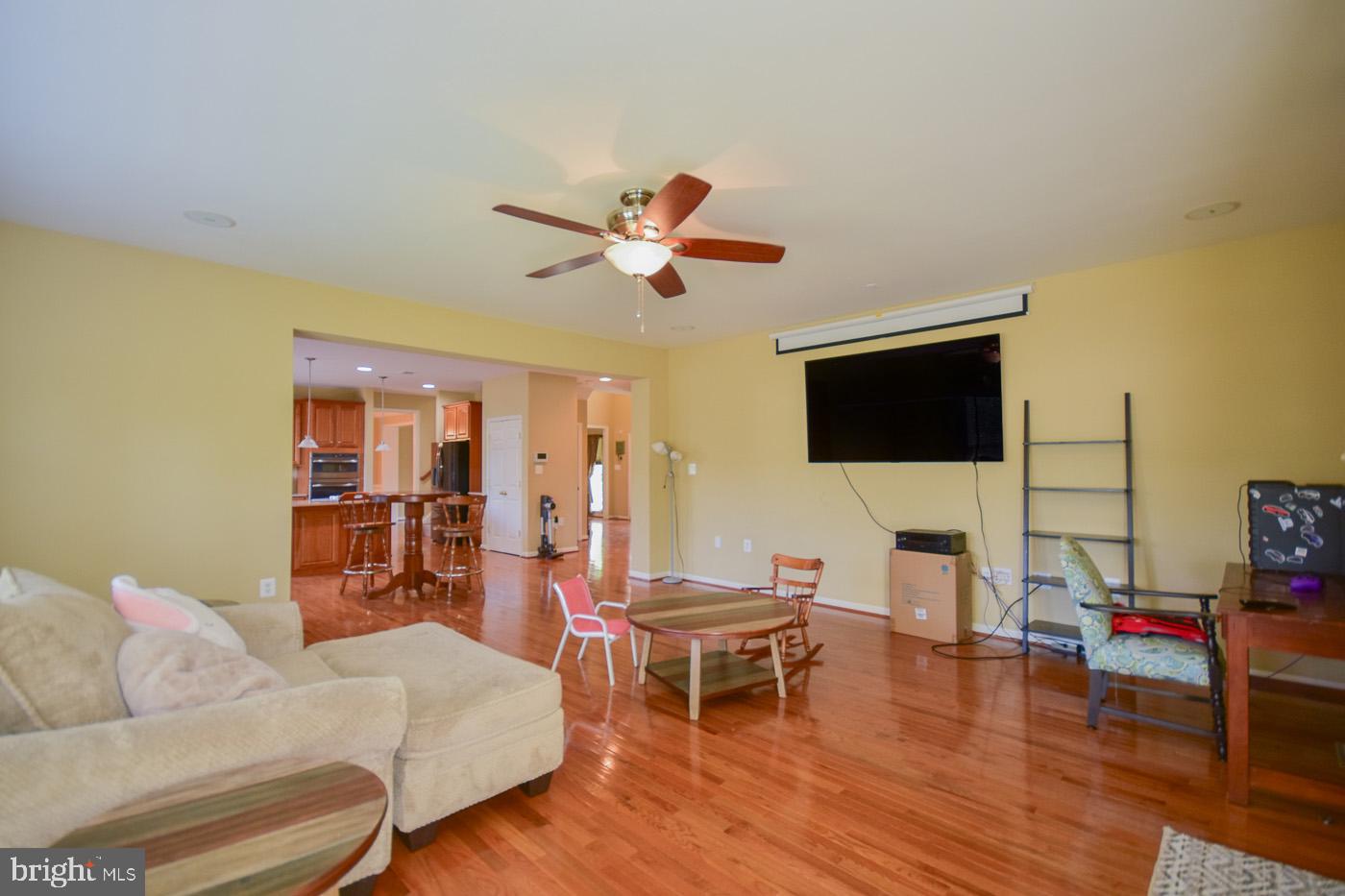 THE GALLERY - Residential