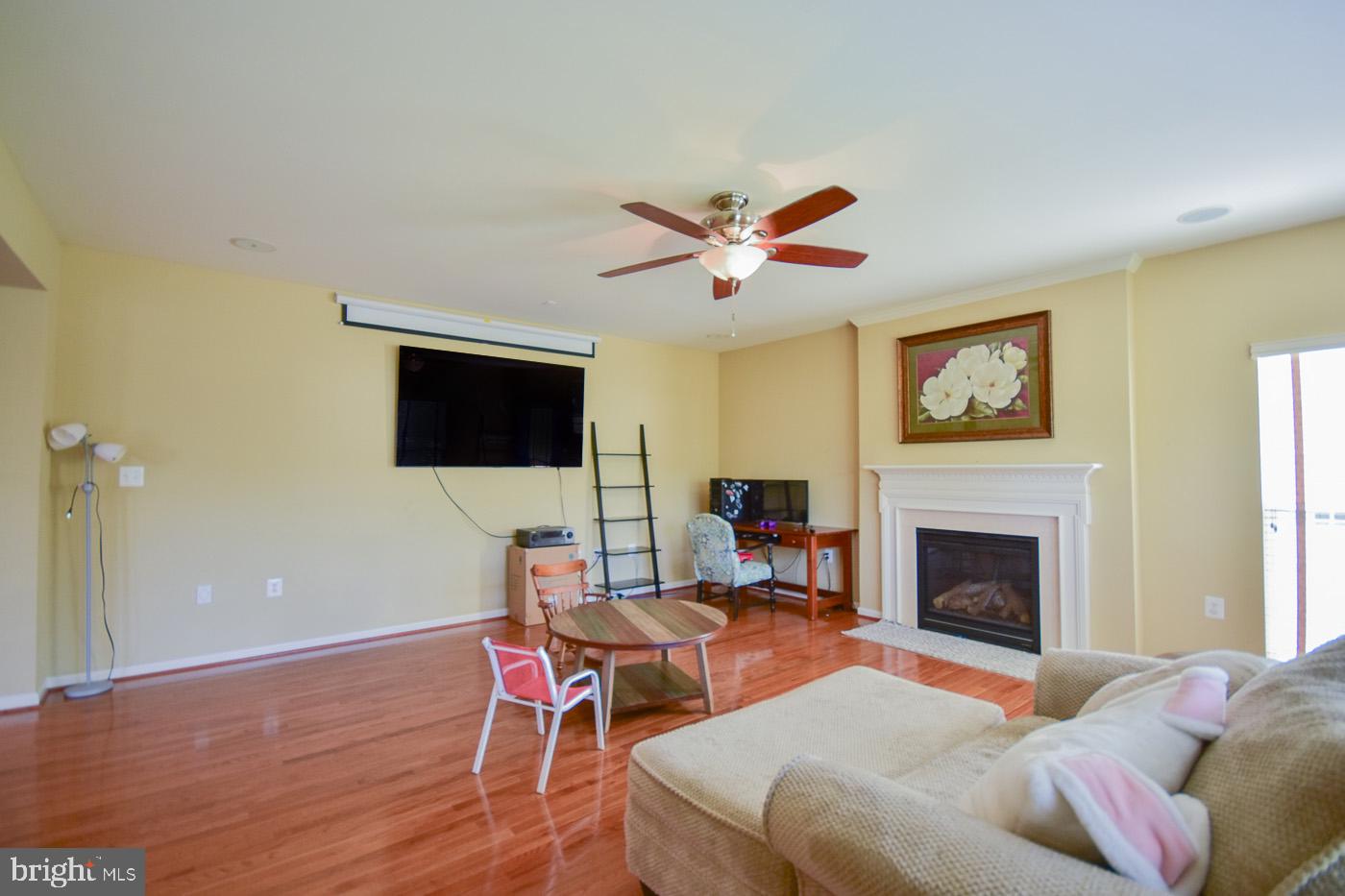 THE GALLERY - Residential