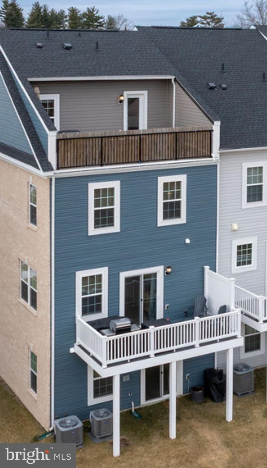 PIKESVILLE - Residential