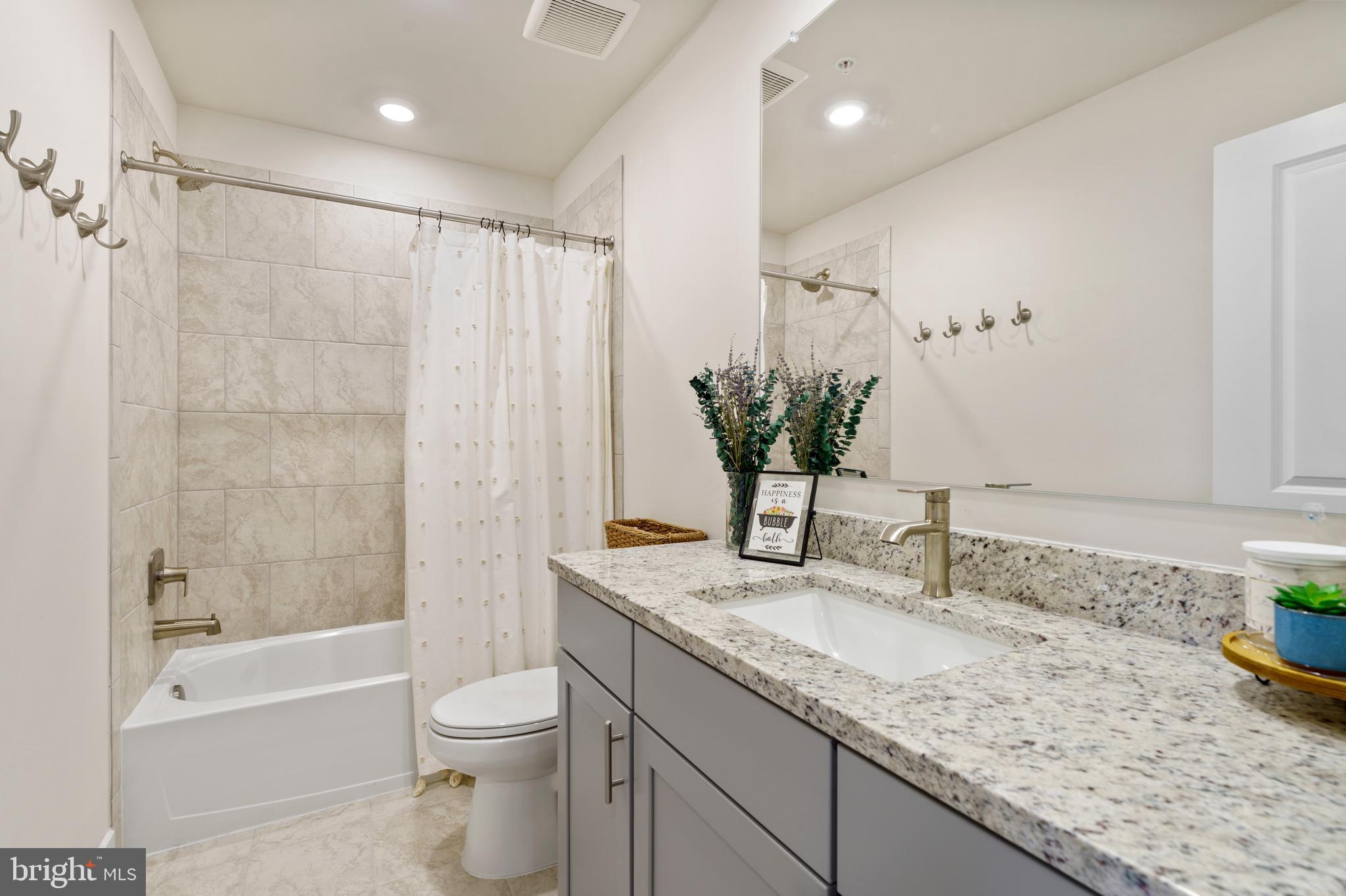 PIKESVILLE - Residential