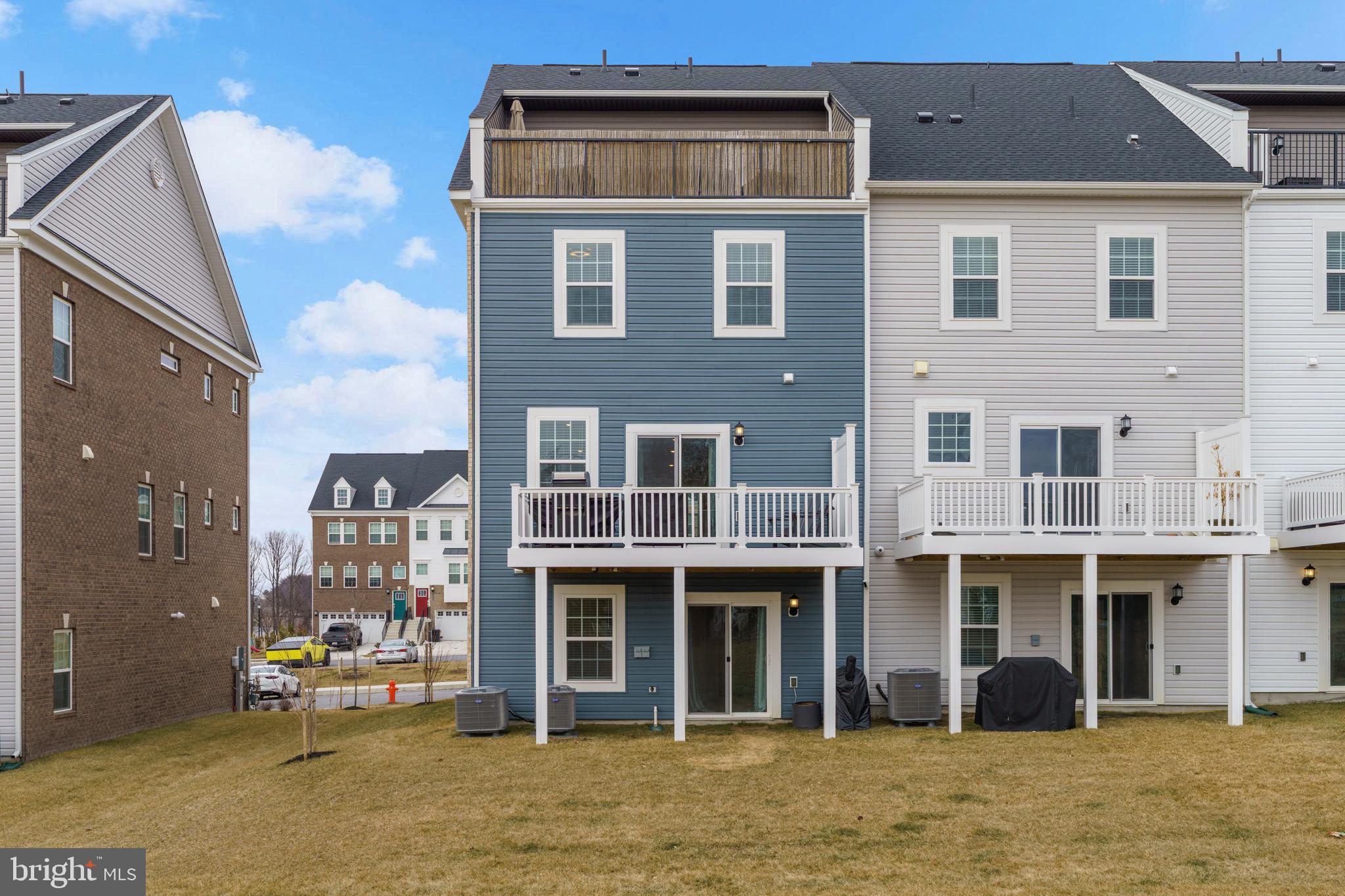 PIKESVILLE - Residential