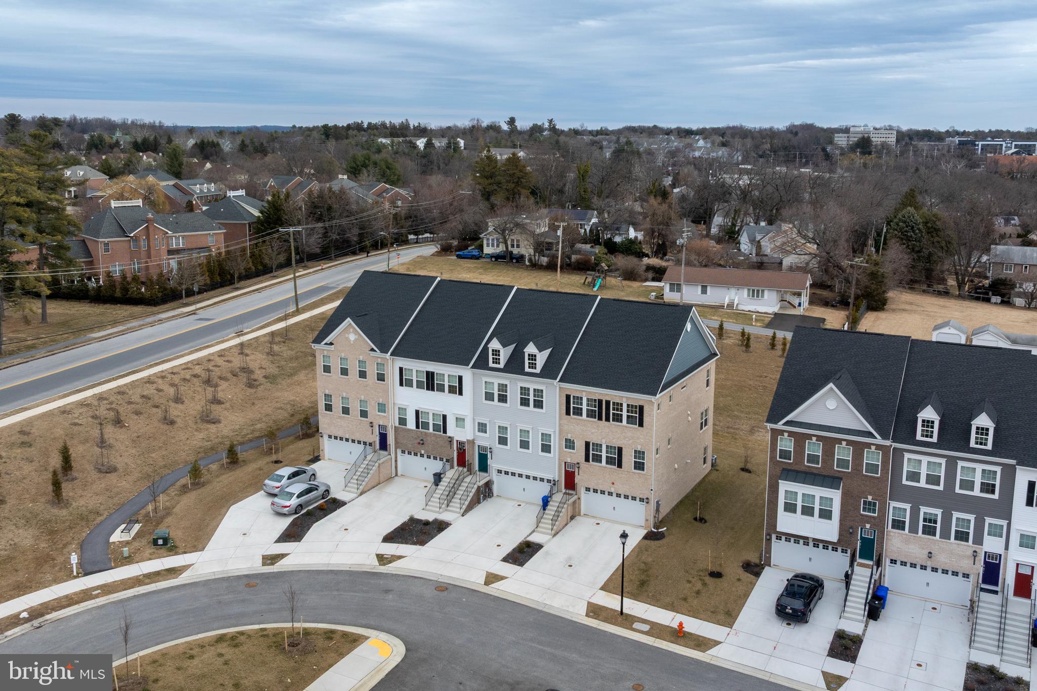 PIKESVILLE - Residential