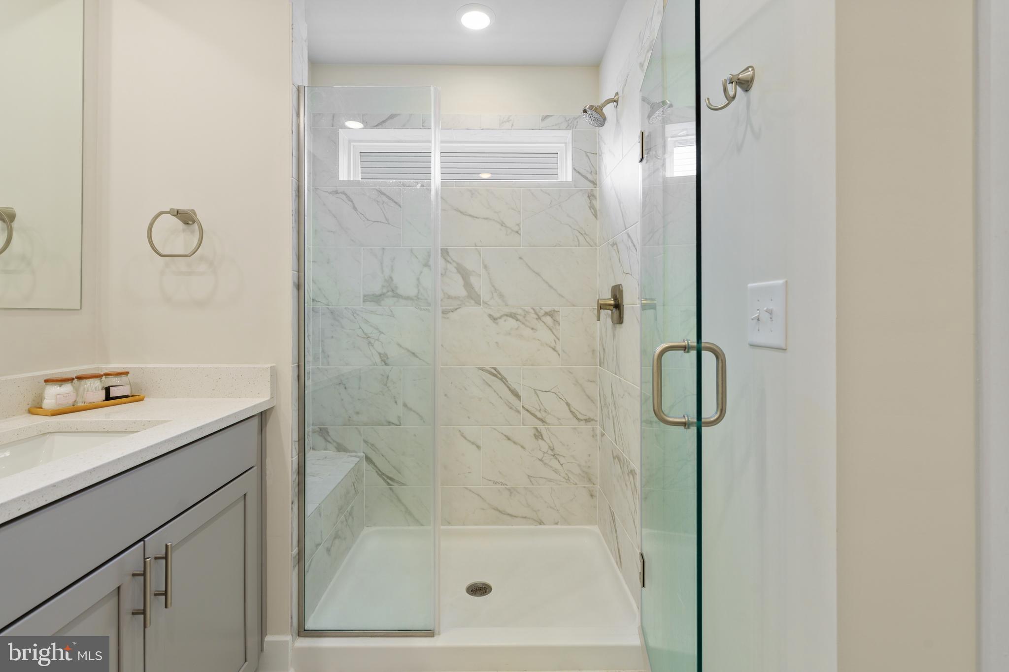 PIKESVILLE - Residential