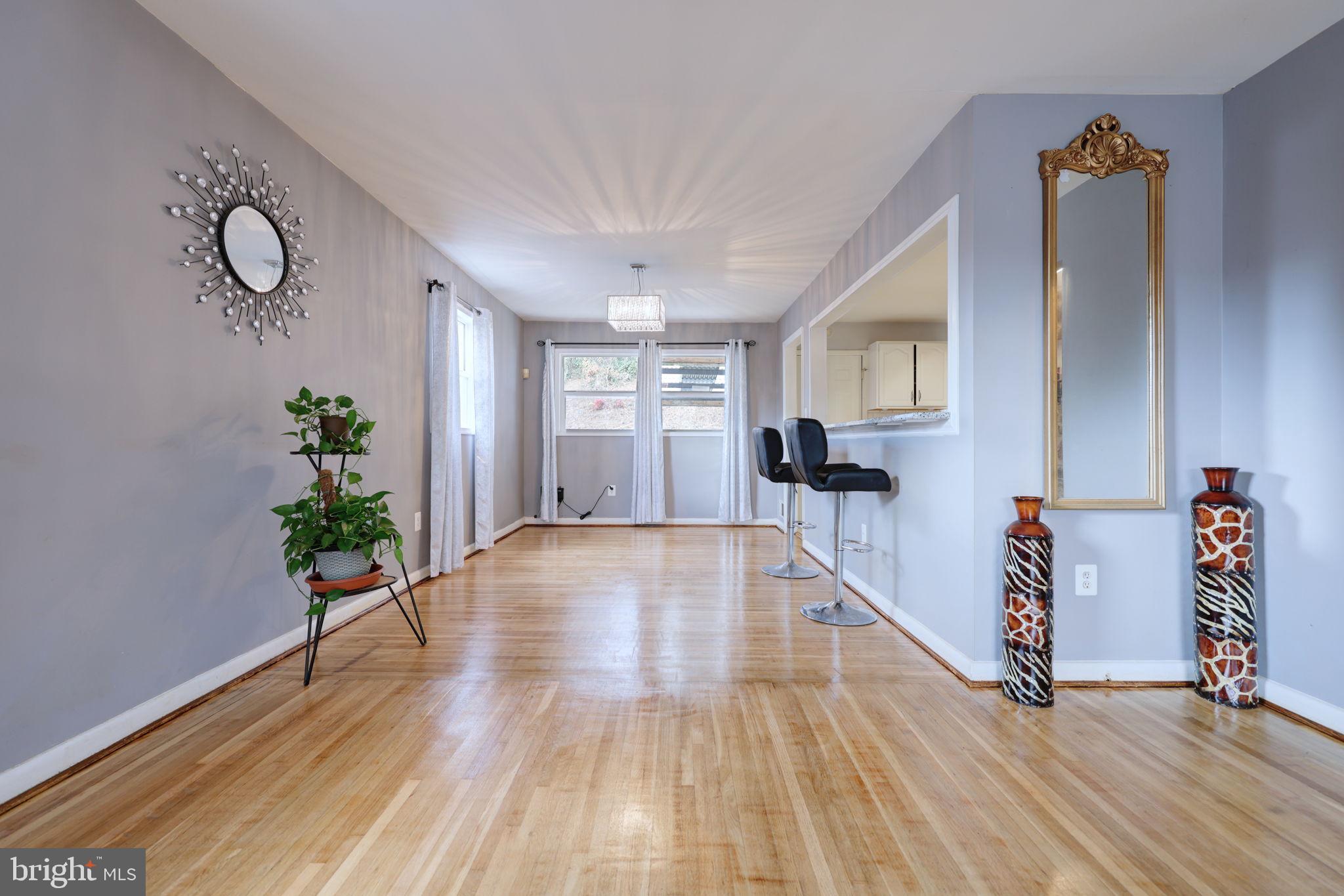 RIVER RIDGE ESTATES - Residential