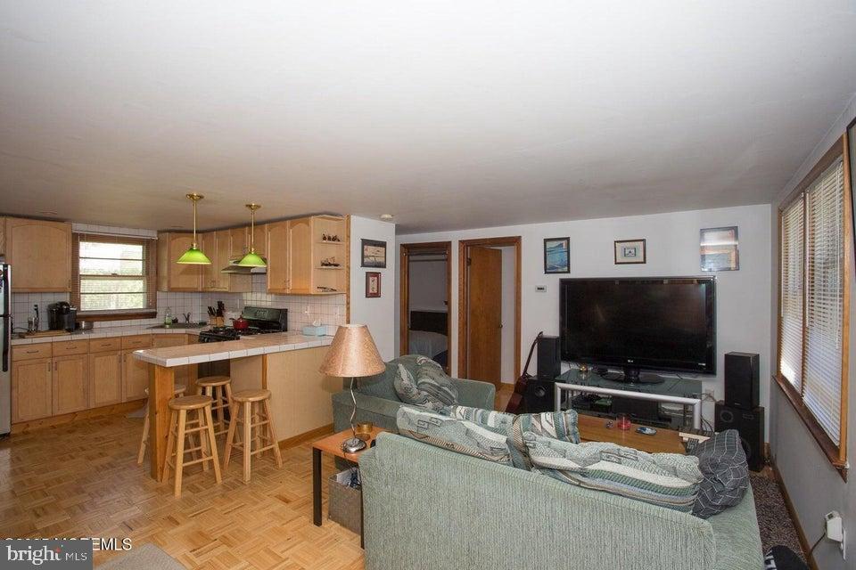 1801 SERPENTINE DRIVE