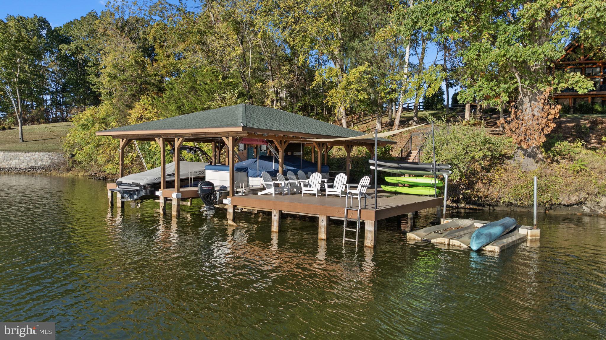 SUNRISE BAY - Residential