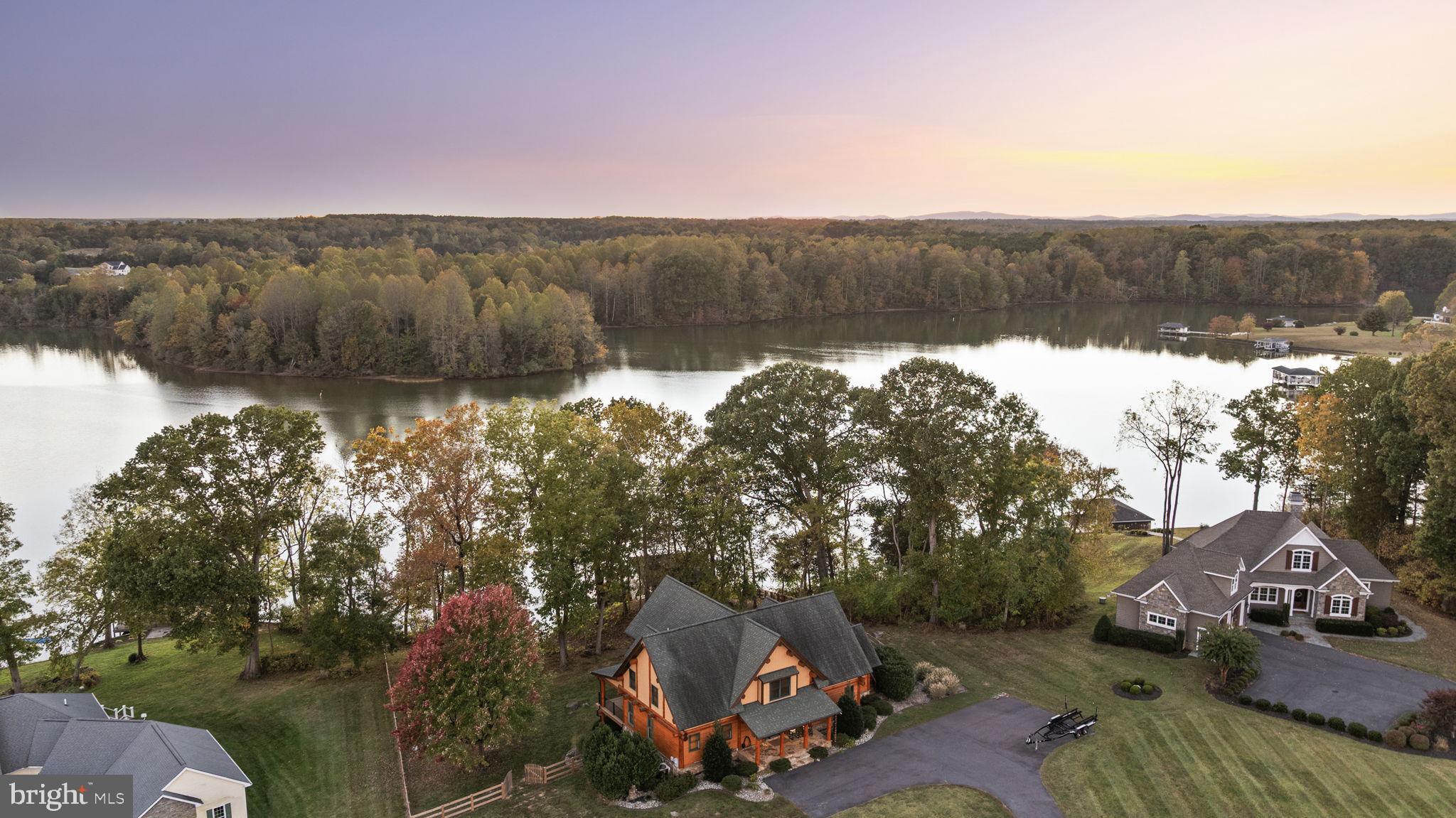 SUNRISE BAY - Residential