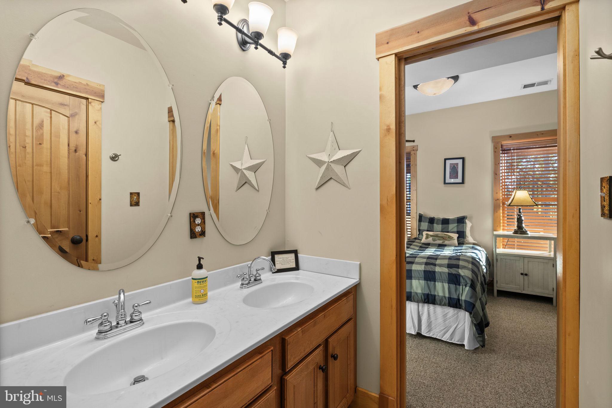 SUNRISE BAY - Residential