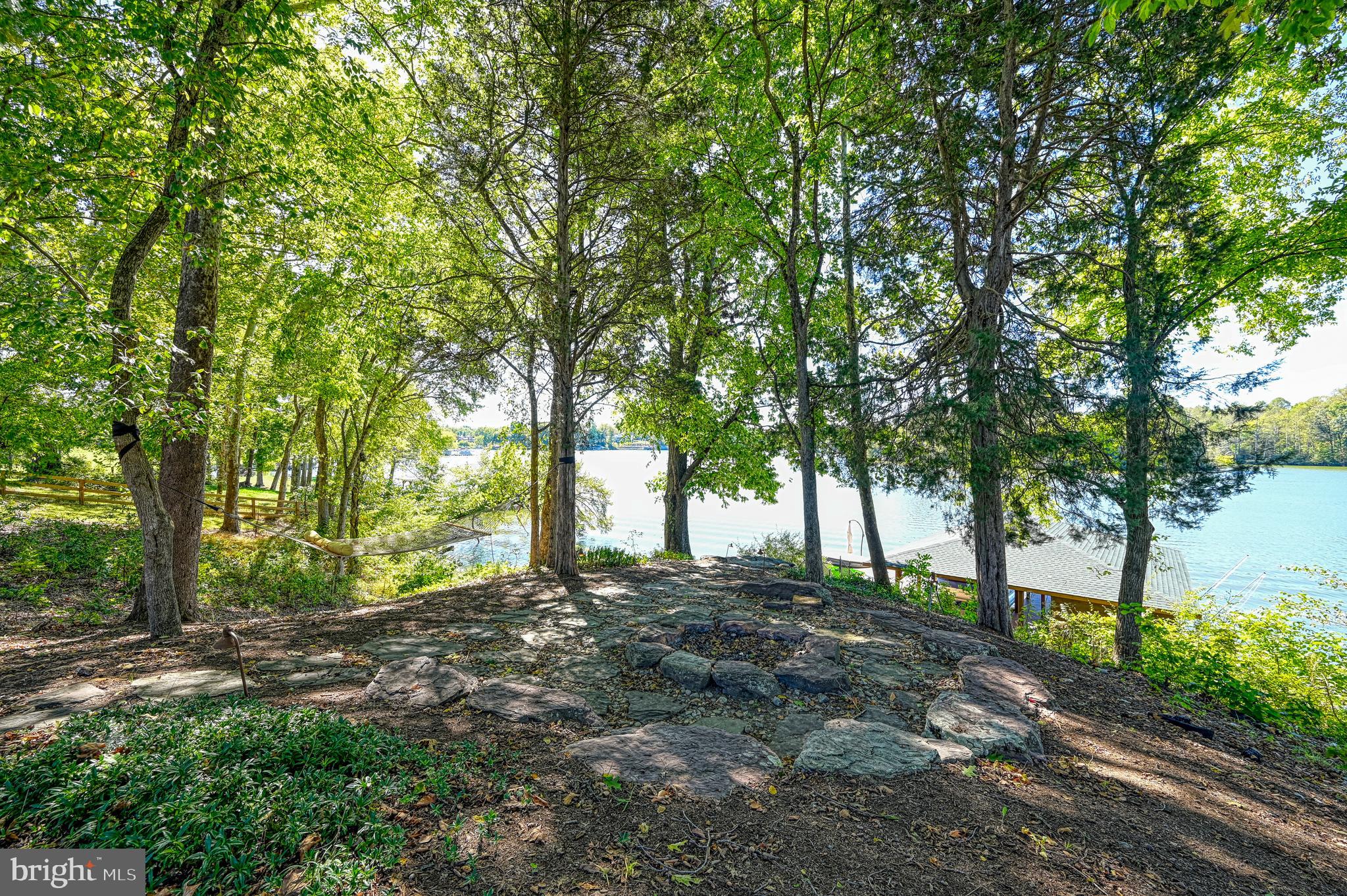 SUNRISE BAY - Residential