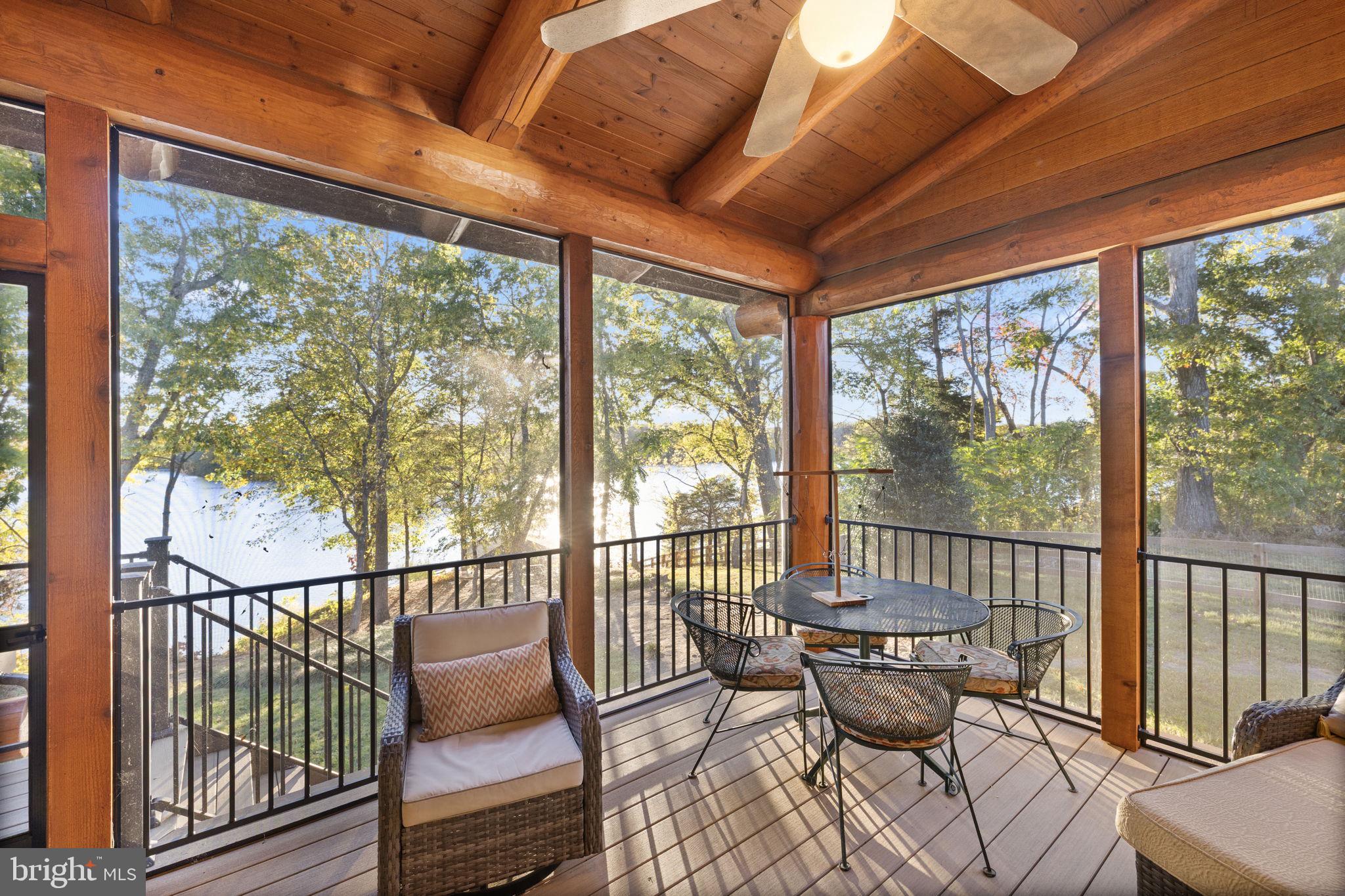 SUNRISE BAY - Residential