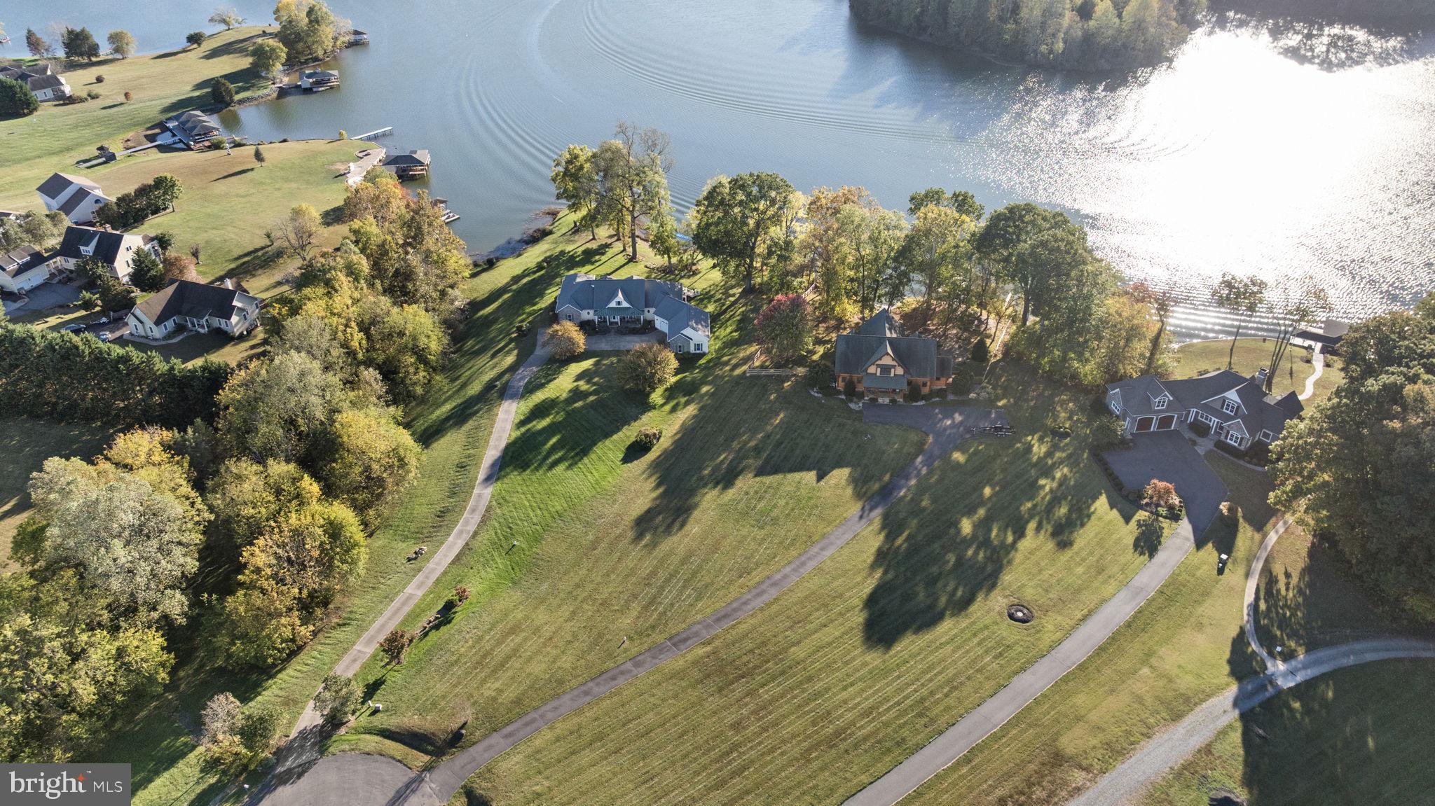 SUNRISE BAY - Residential