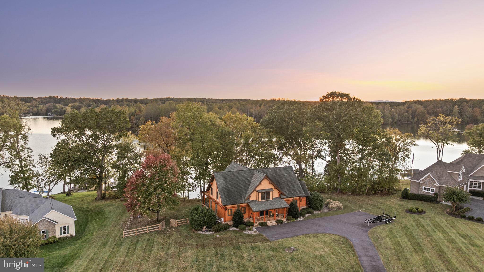 SUNRISE BAY - Residential