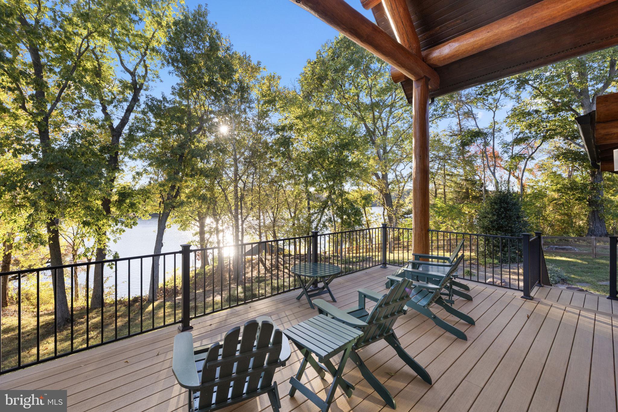 SUNRISE BAY - Residential