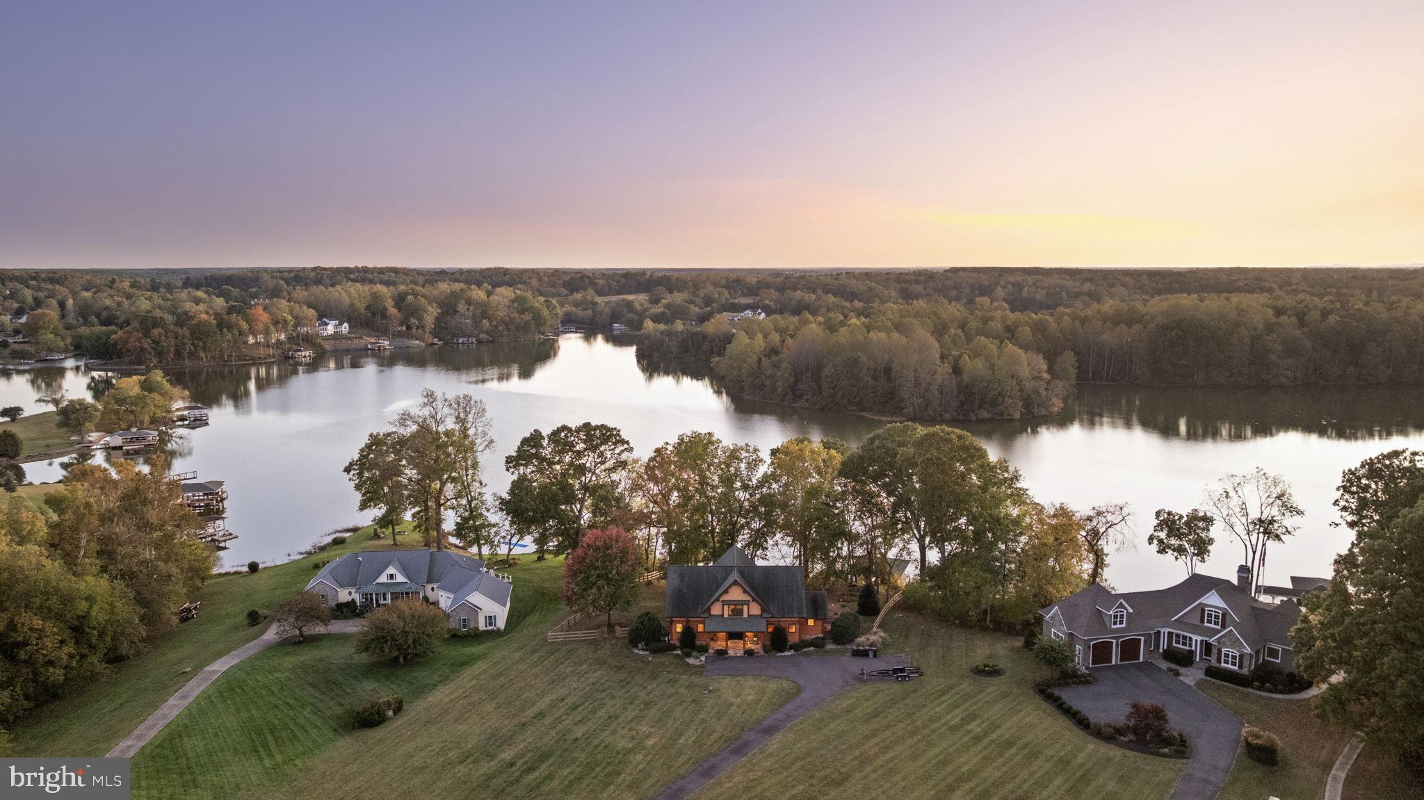 SUNRISE BAY - Residential