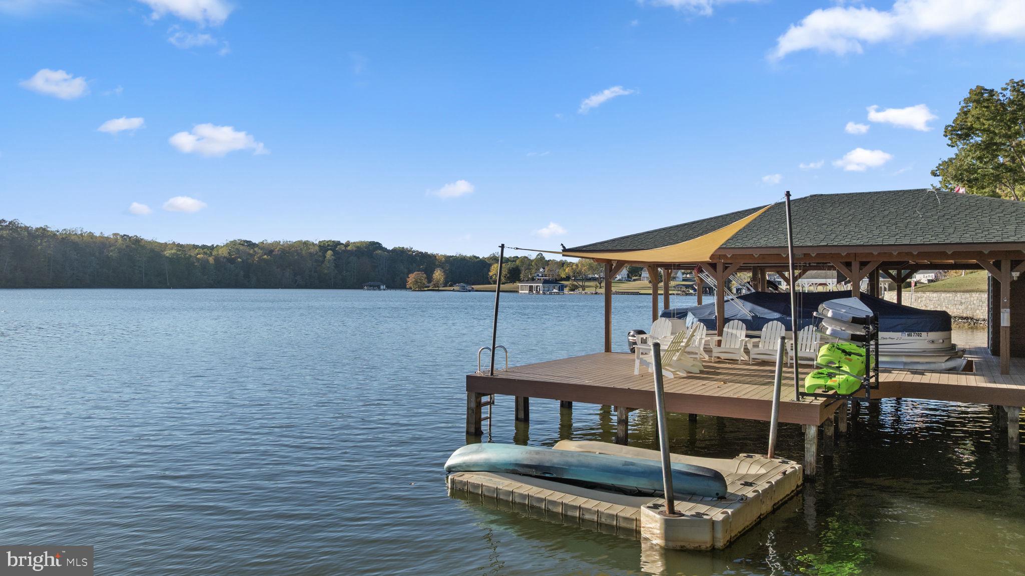 SUNRISE BAY - Residential