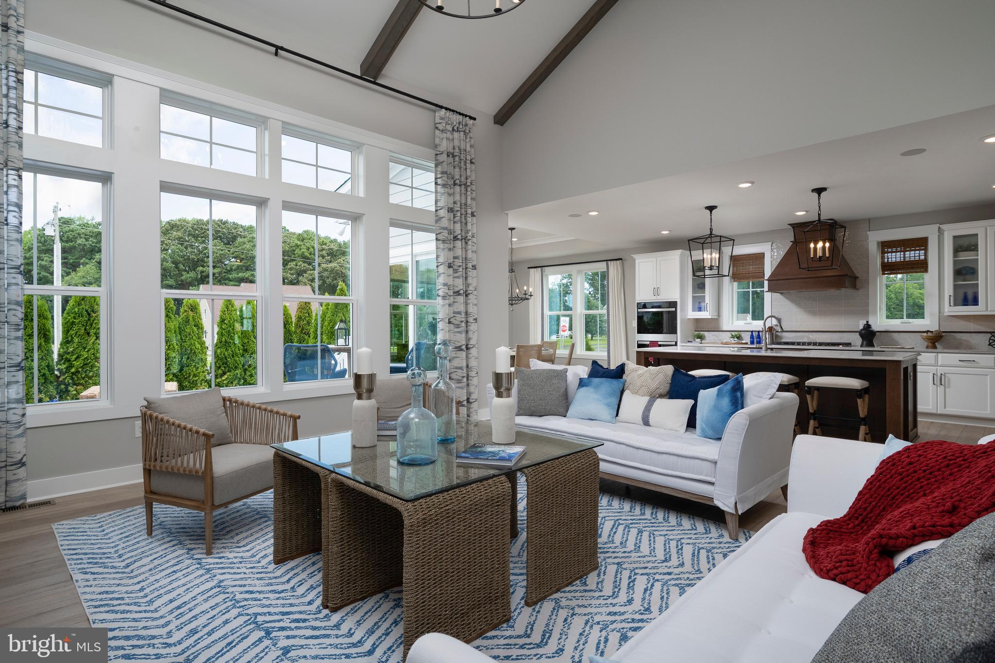 SUNCREST - Residential