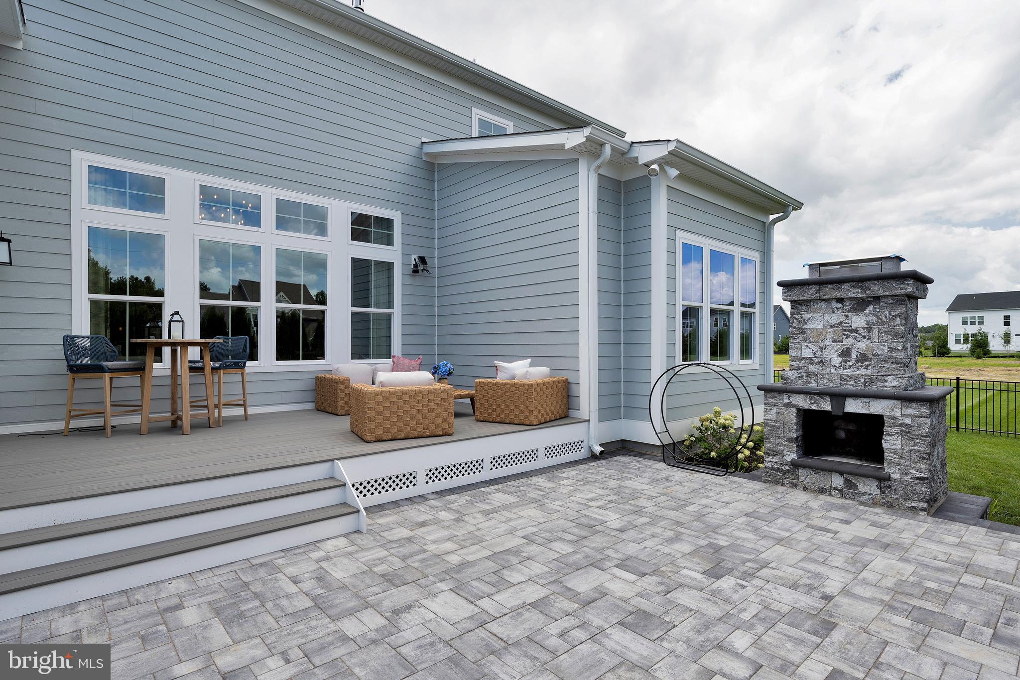 SUNCREST - Residential