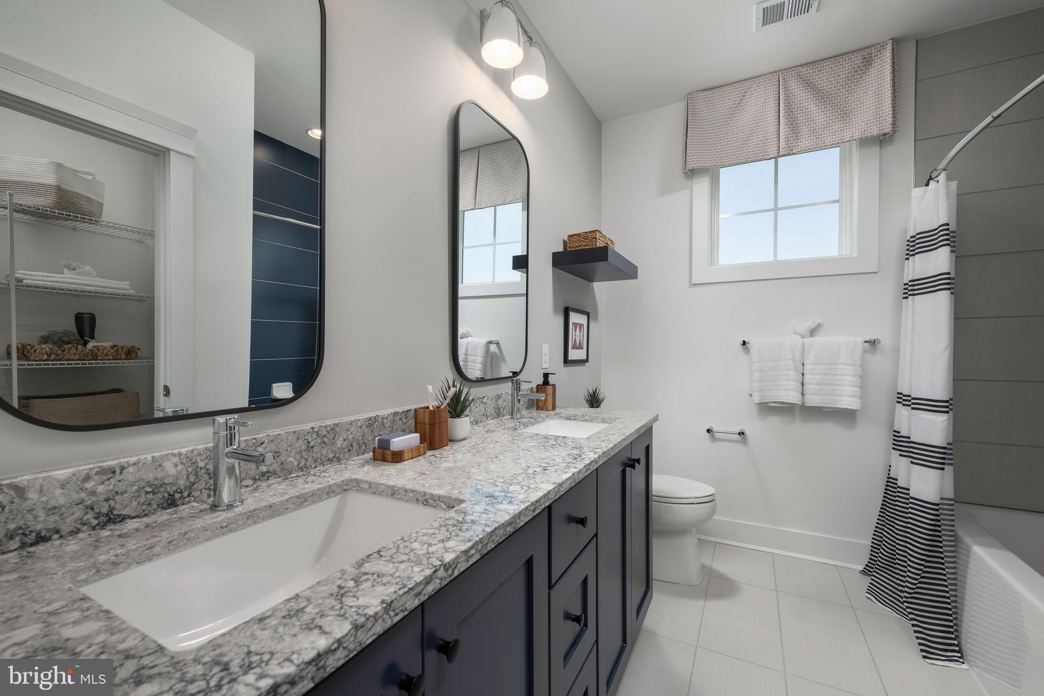 SUNCREST - Residential