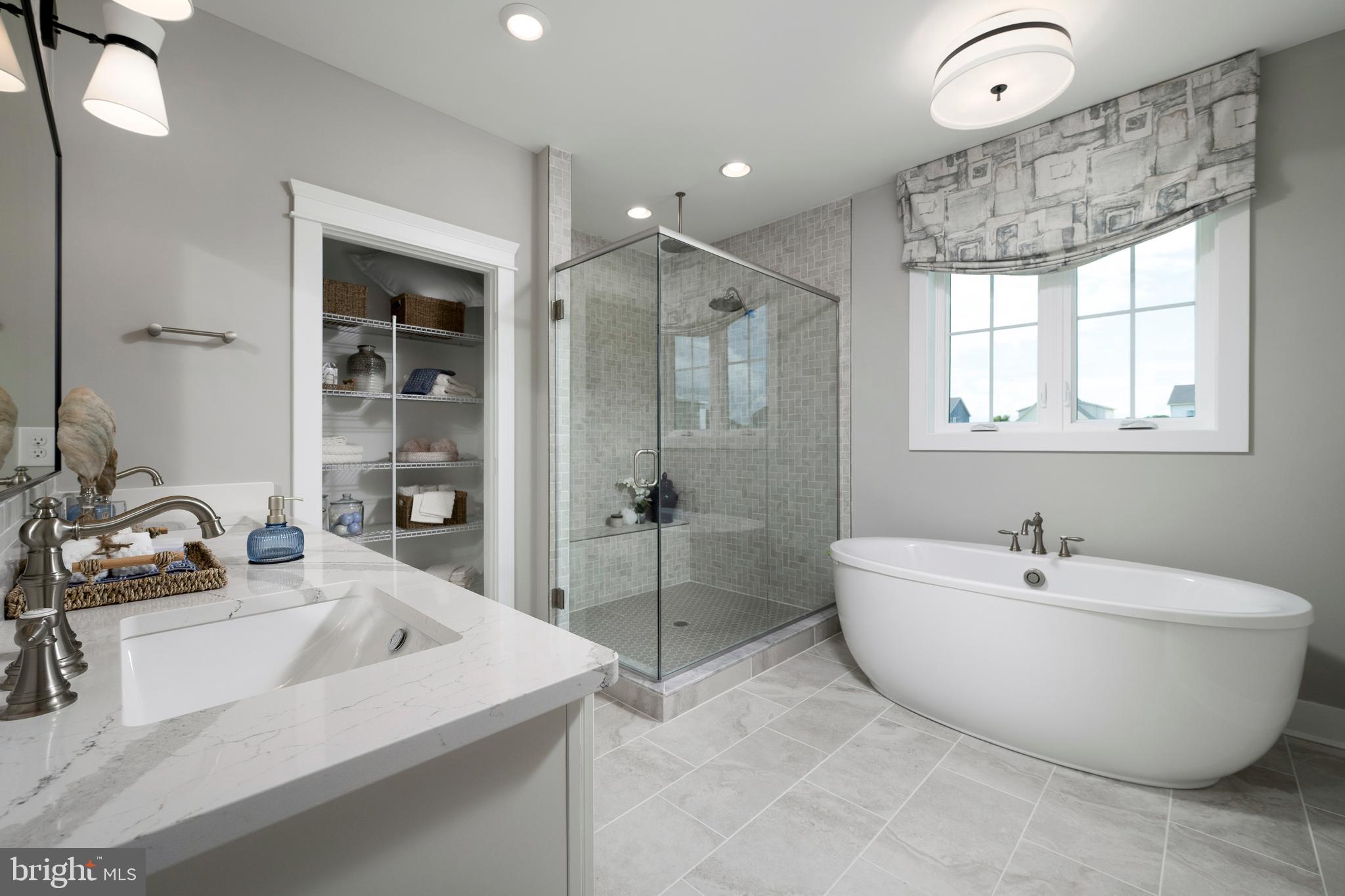 SUNCREST - Residential