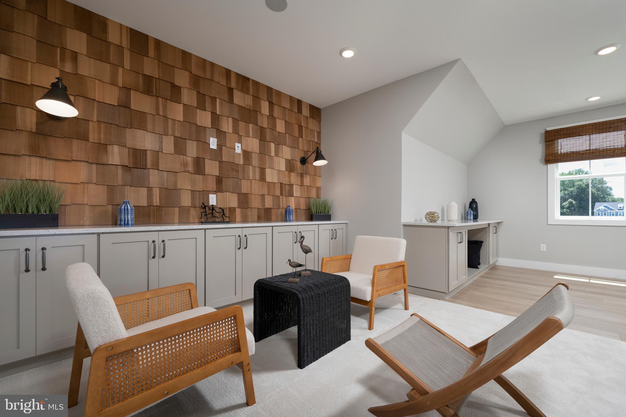 SUNCREST - Residential