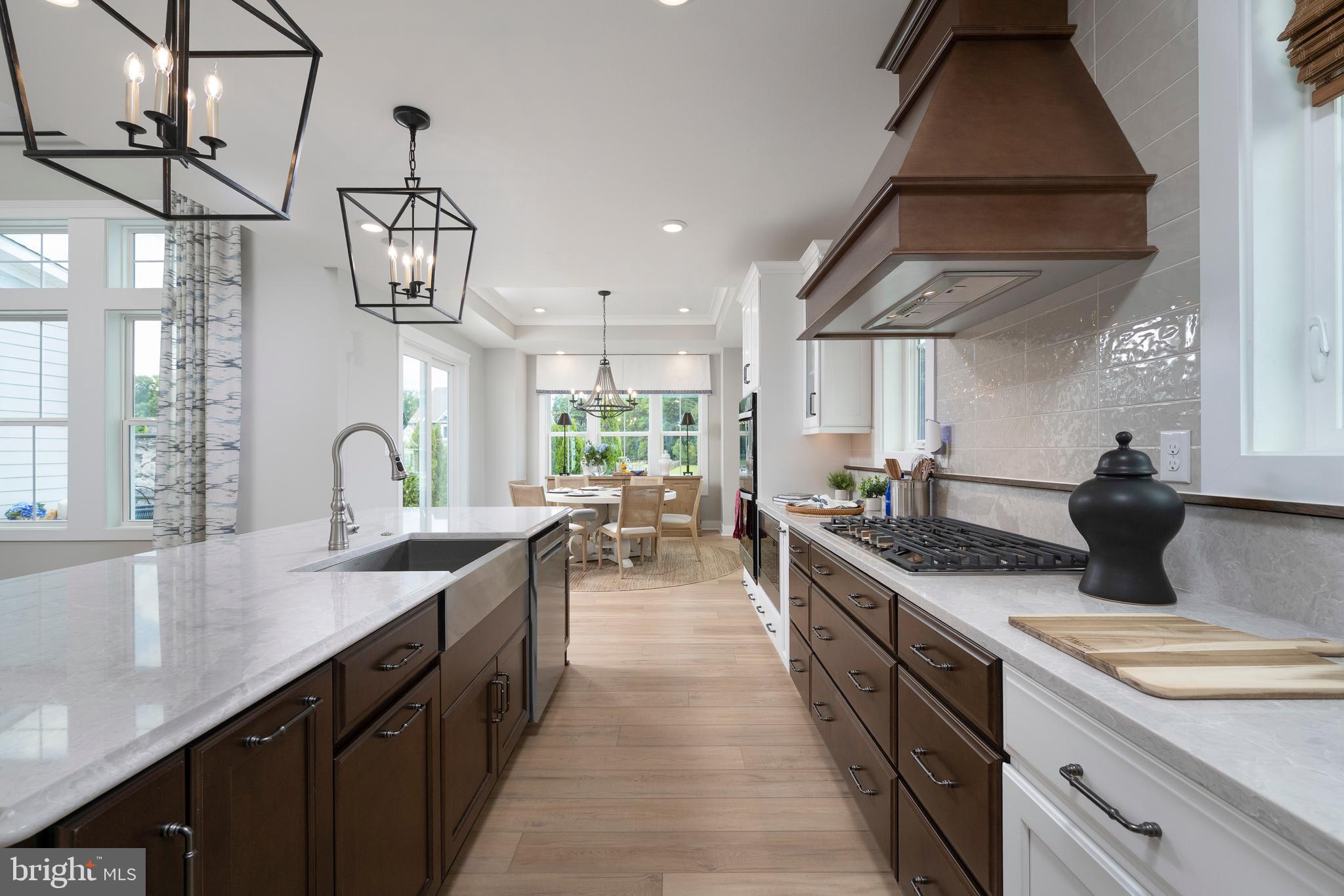 SUNCREST - Residential