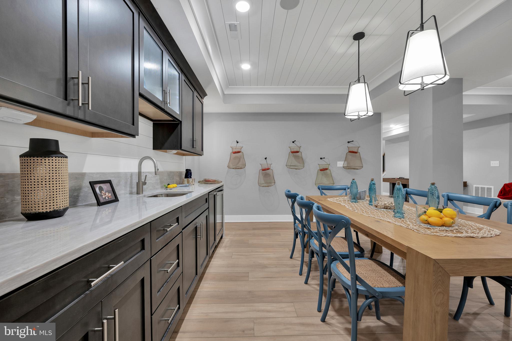 SUNCREST - Residential