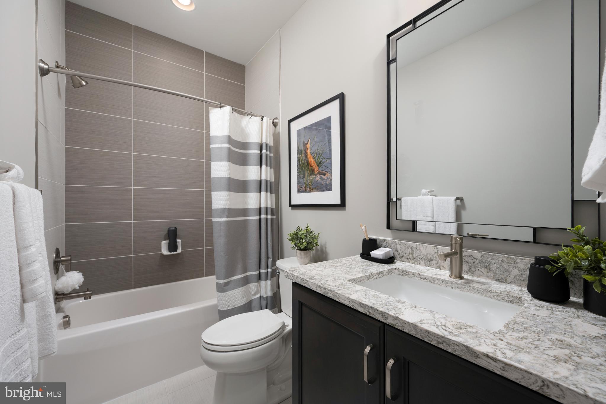 SUNCREST - Residential