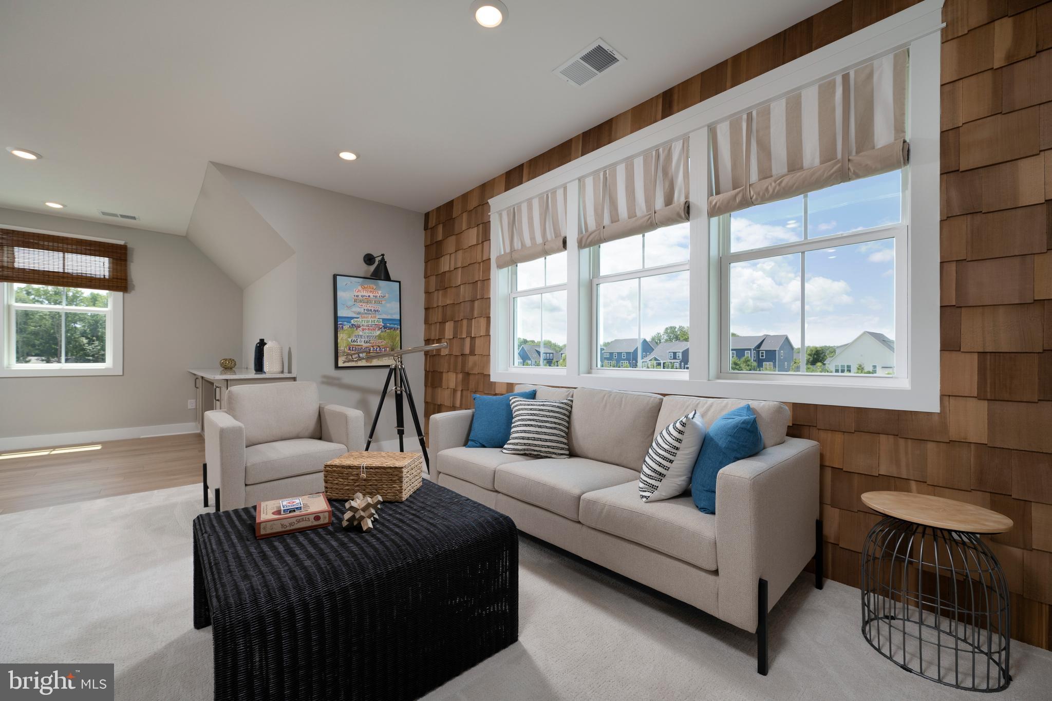 SUNCREST - Residential