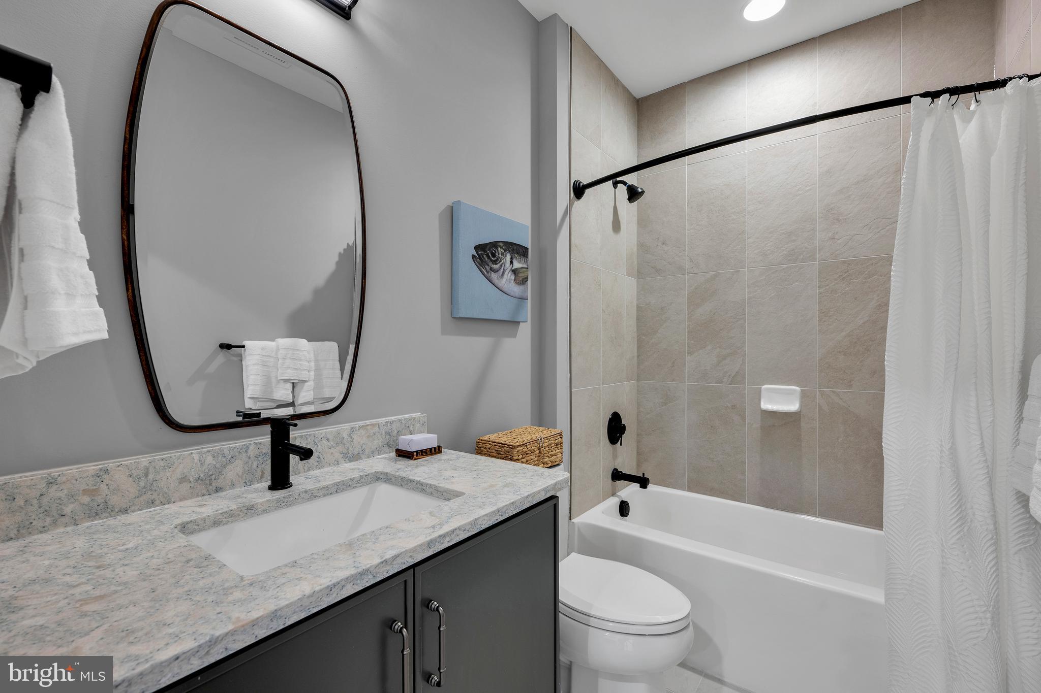 SUNCREST - Residential