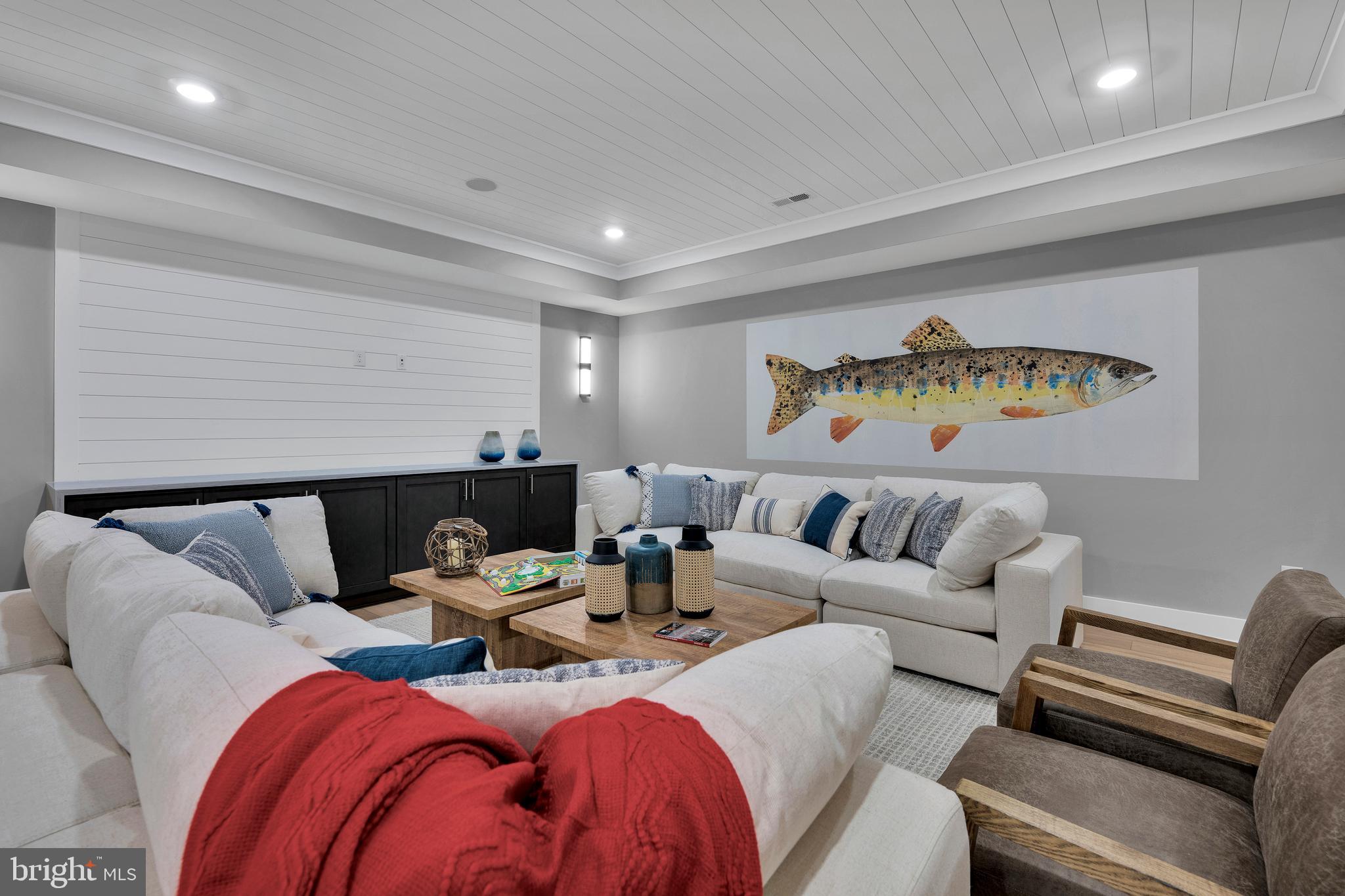 SUNCREST - Residential