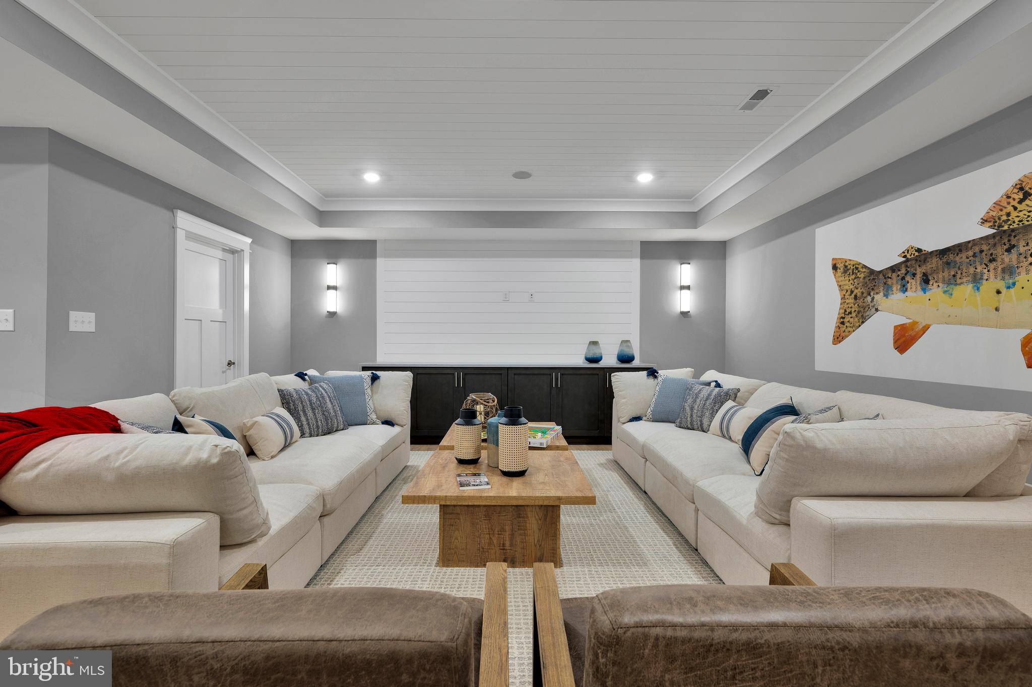 SUNCREST - Residential