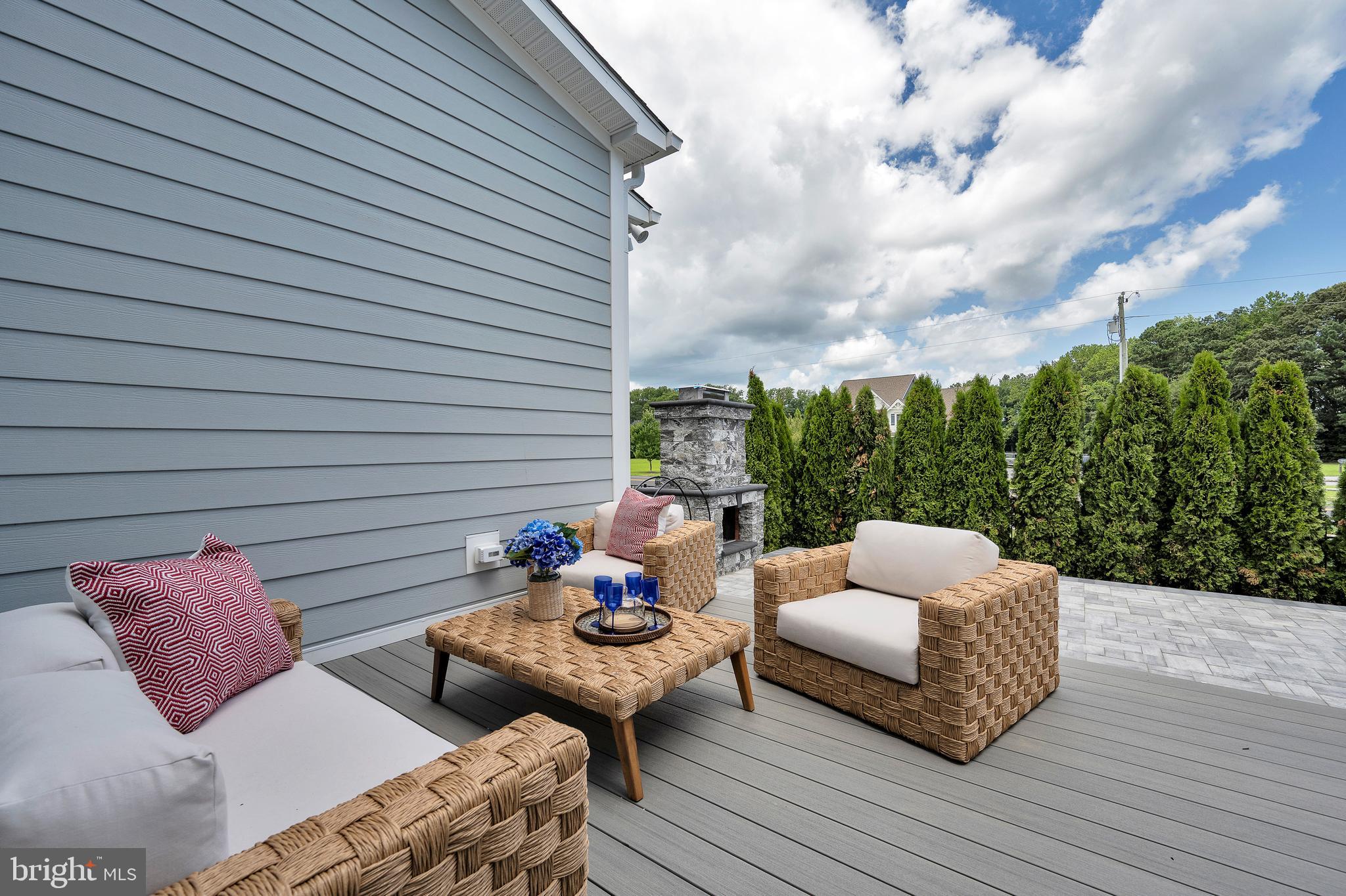 SUNCREST - Residential