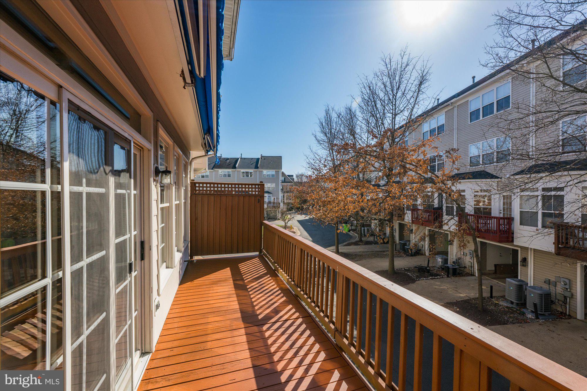 CAMERON STATION - Residential