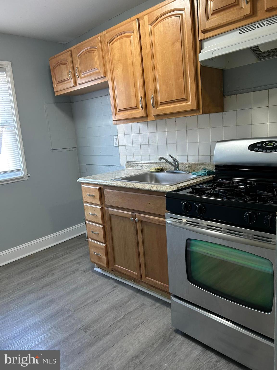 526 S 69TH STREET