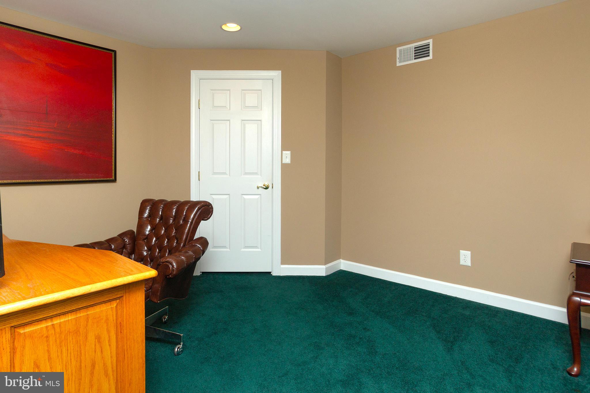 KEENEY MILL FARMS - Residential