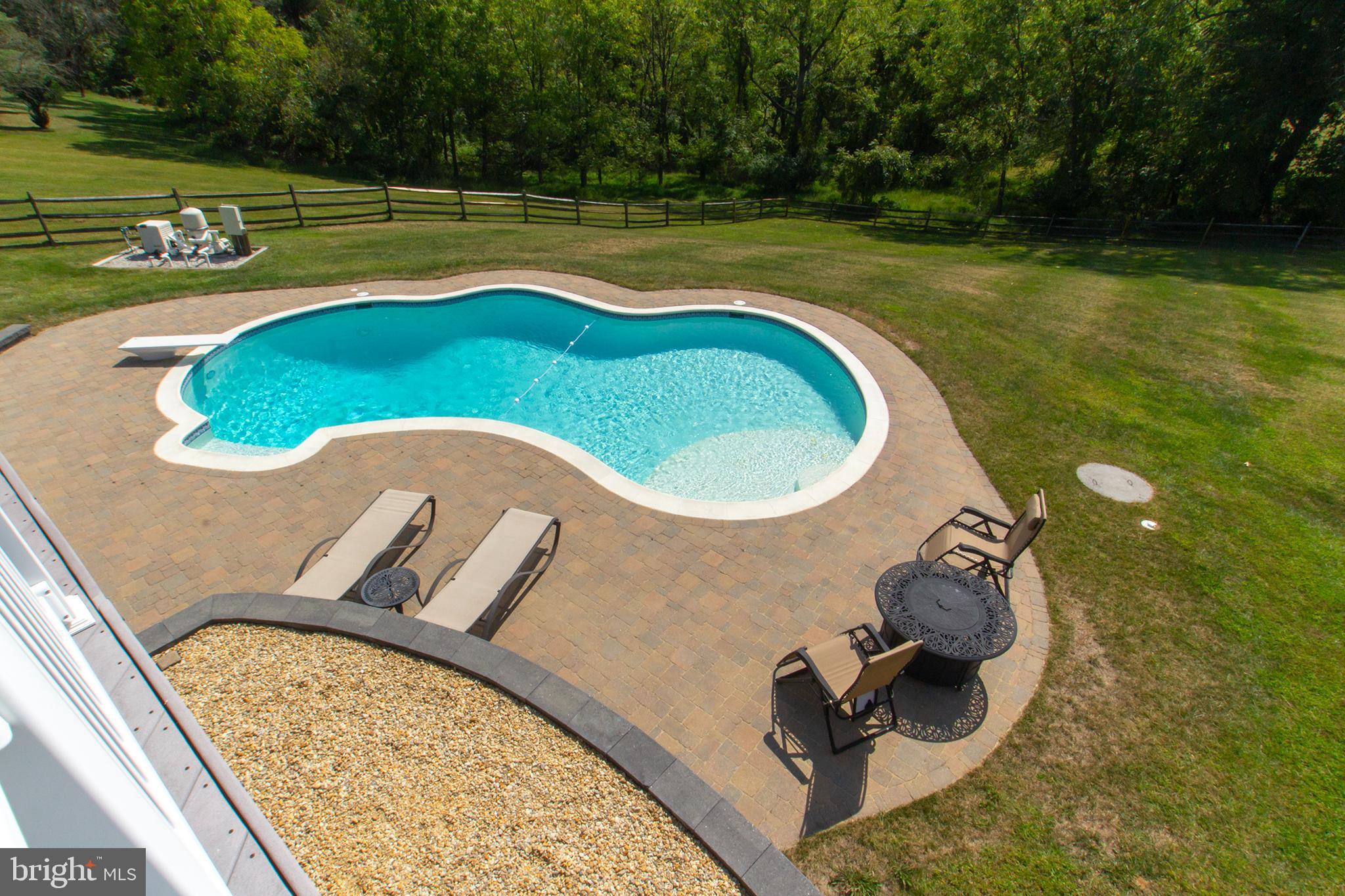 KEENEY MILL FARMS - Residential