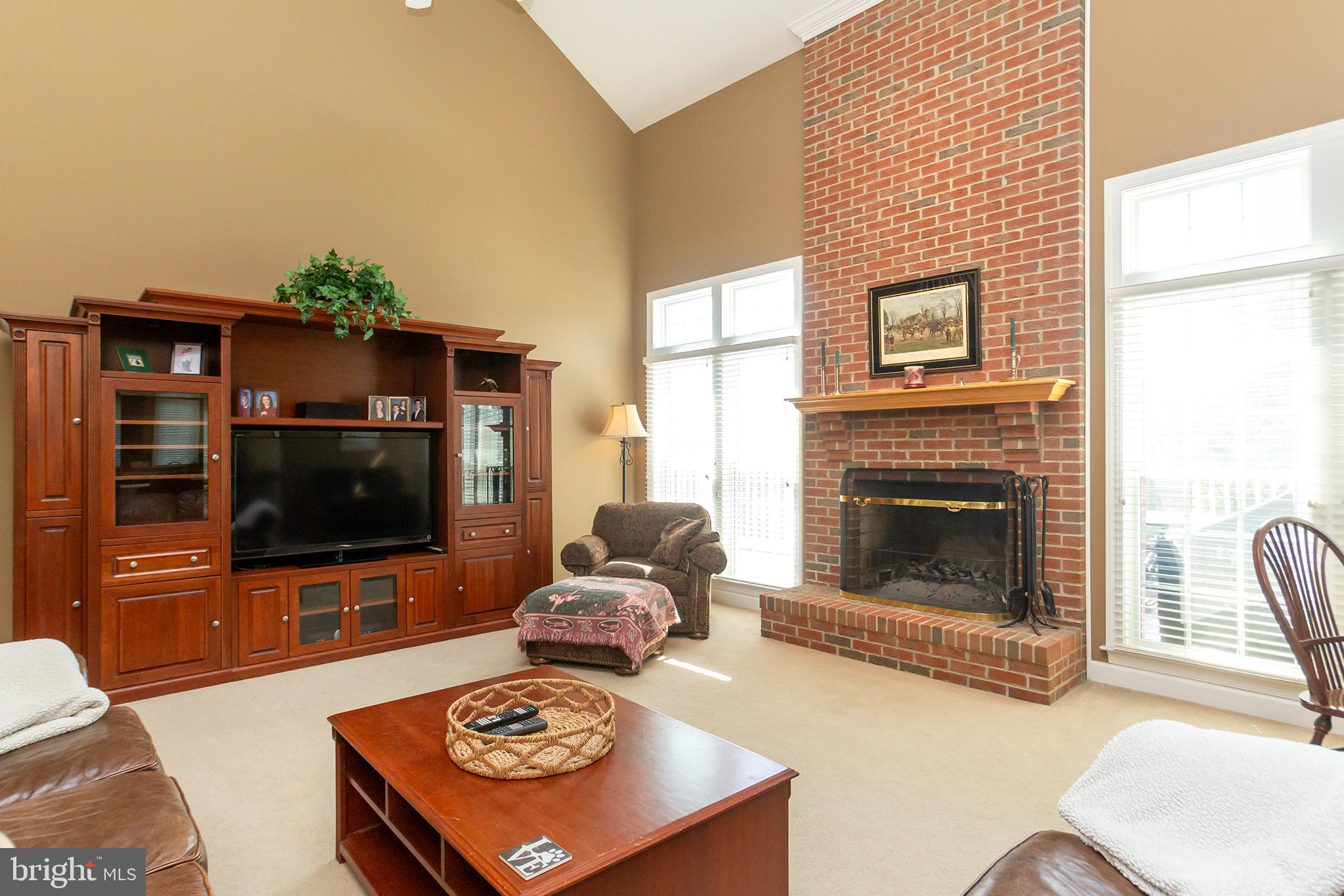 KEENEY MILL FARMS - Residential