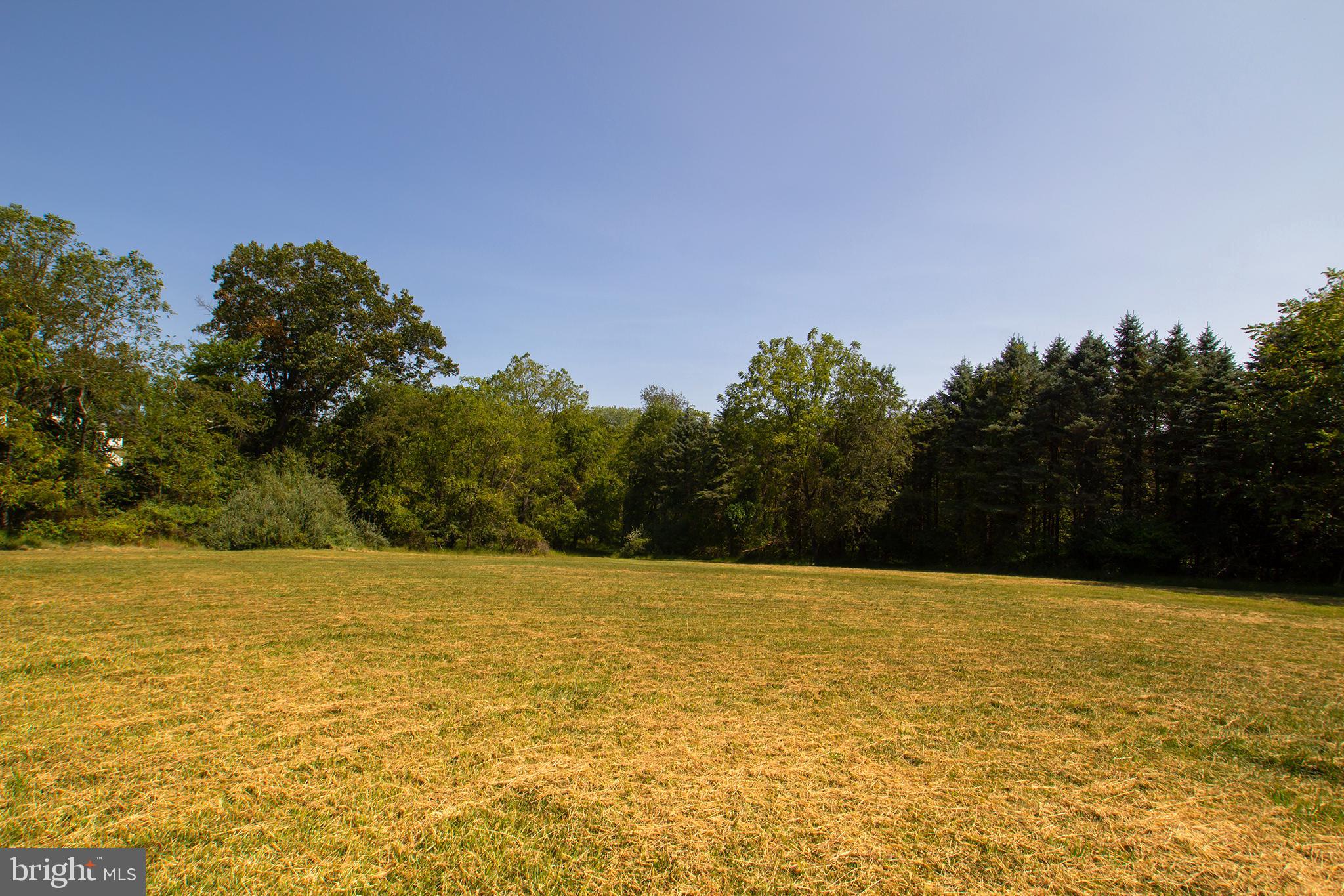 KEENEY MILL FARMS - Residential