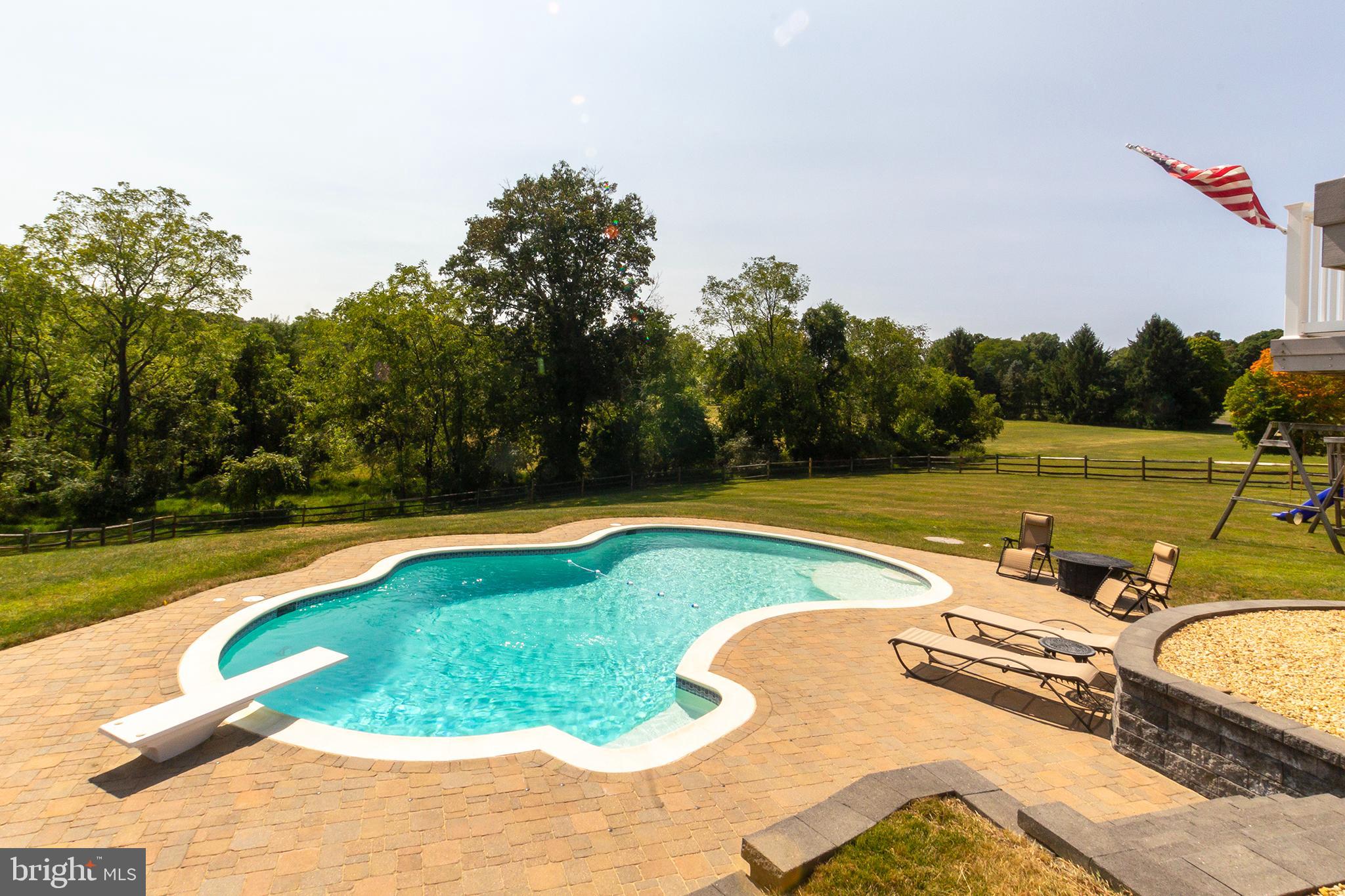 KEENEY MILL FARMS - Residential