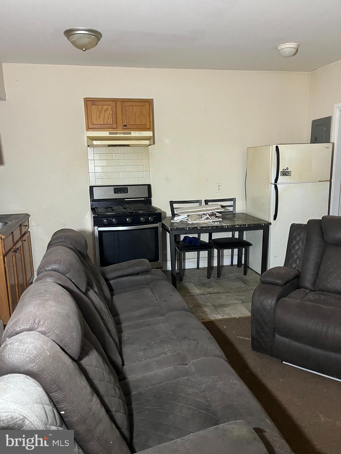 MILLBOURNE - Commercial Sale