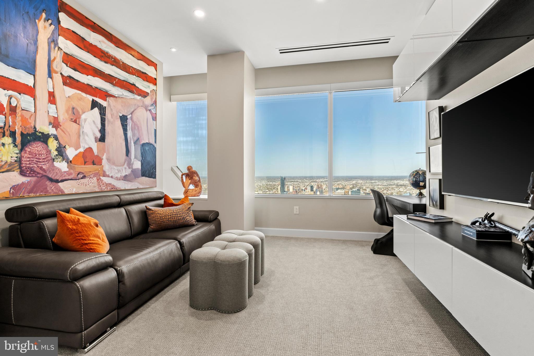 CENTER CITY - Residential