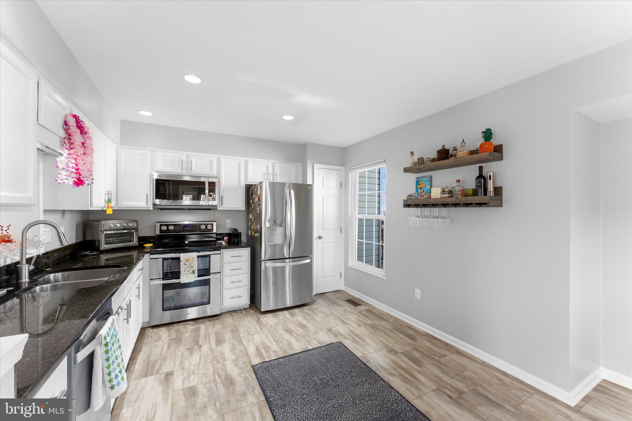 KINGSTOWNE - Residential